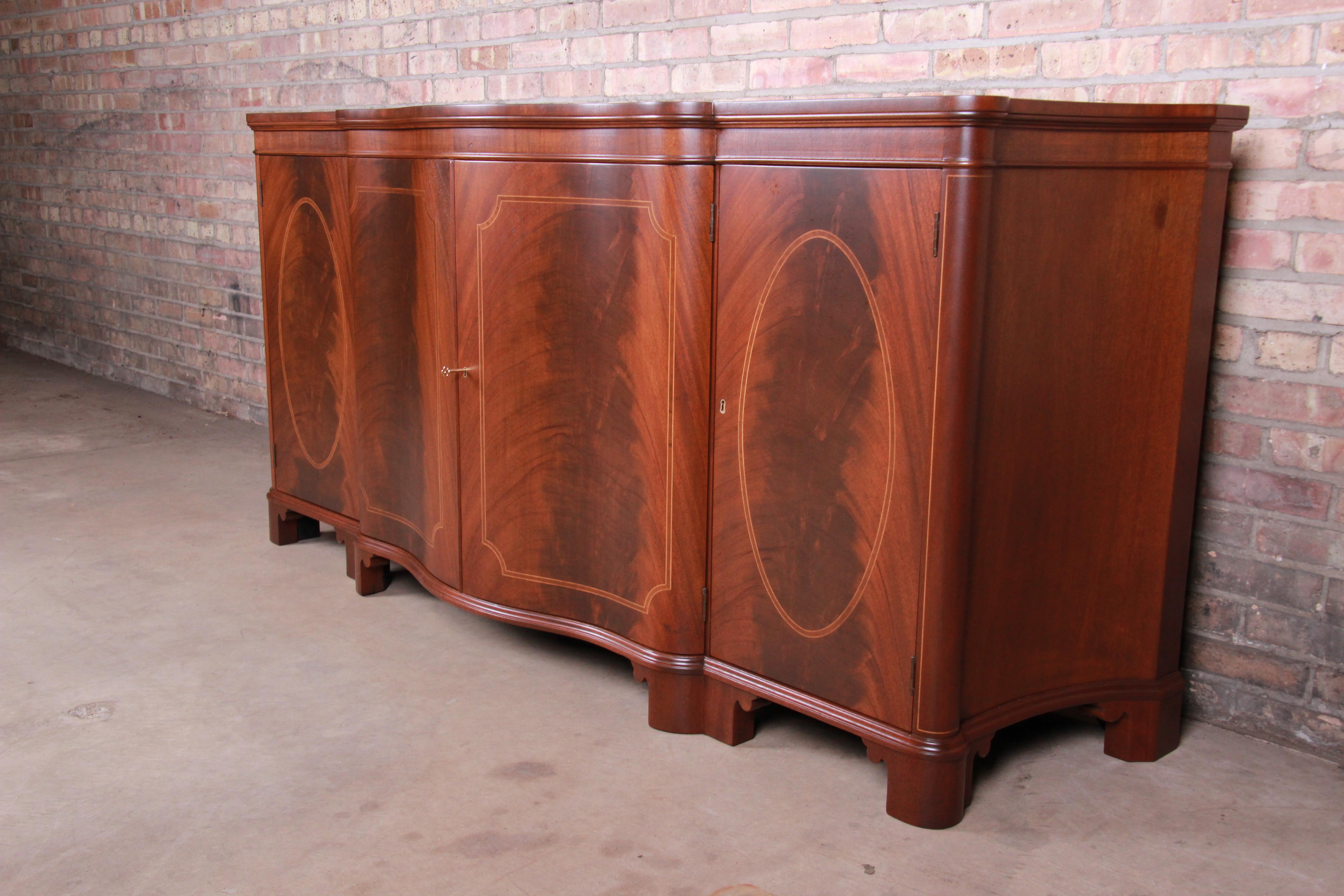 Baker Furniture Georgian Flame Mahogany Sideboard or Bar Cabinet, Newly Restored In Good Condition In South Bend, IN