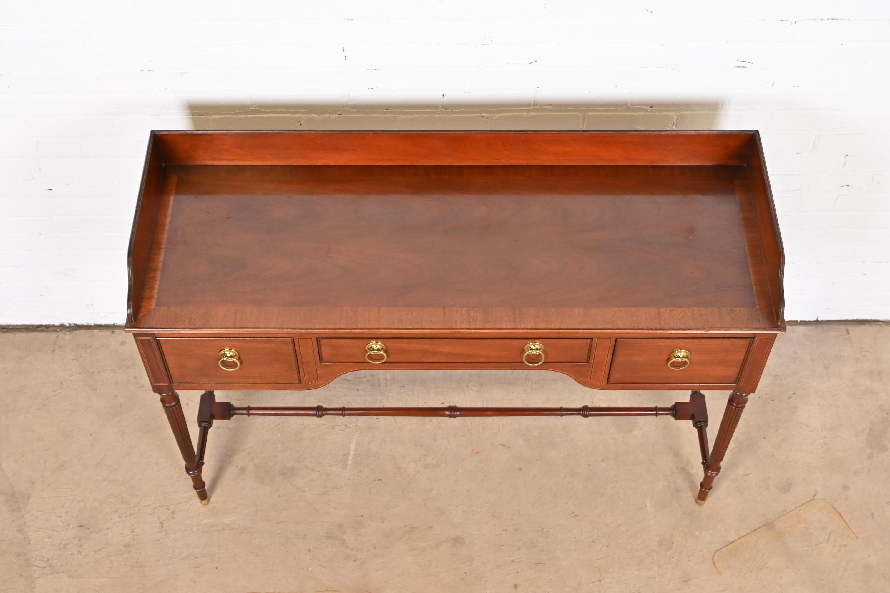 Baker Furniture Georgian Inlaid Mahogany Sideboard or Buffet Server 10