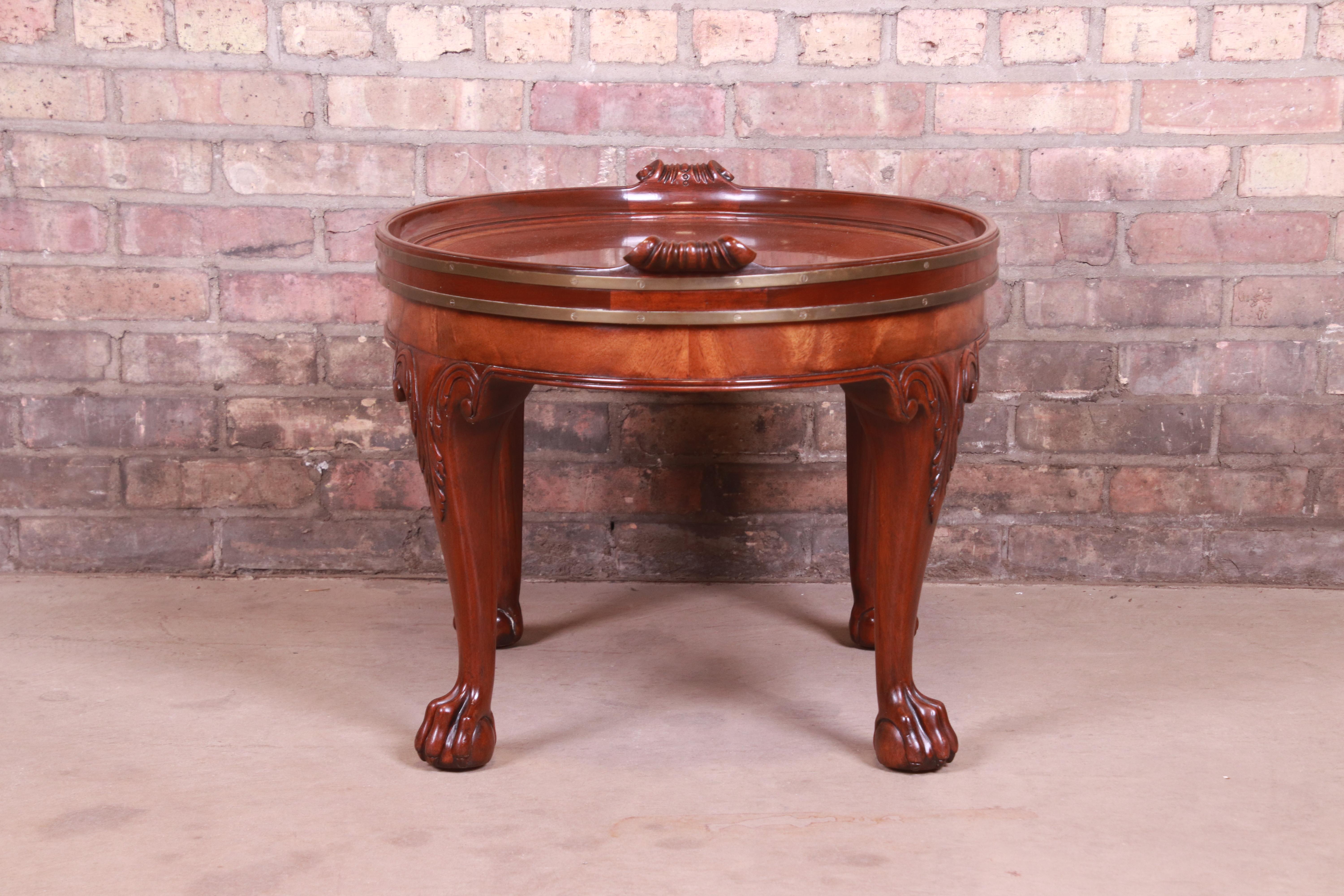 Baker Furniture Georgian Mahogany and Brass Inlaid Marquetry Coffee Table 5