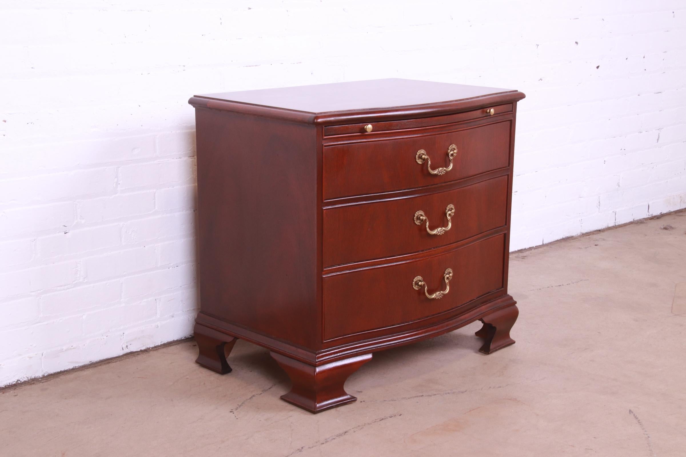 Brass Baker Furniture Georgian Mahogany Bow Front Bedside Chest