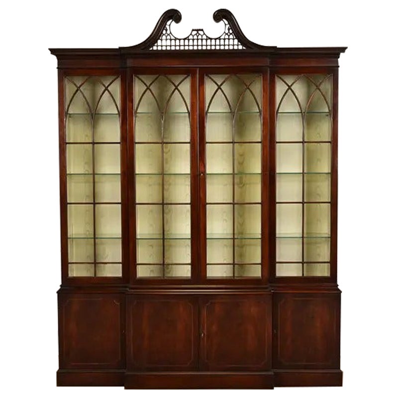 Baker Furniture Georgian Mahogany Breakfront Bookcase Cabinet, Circa 1960s