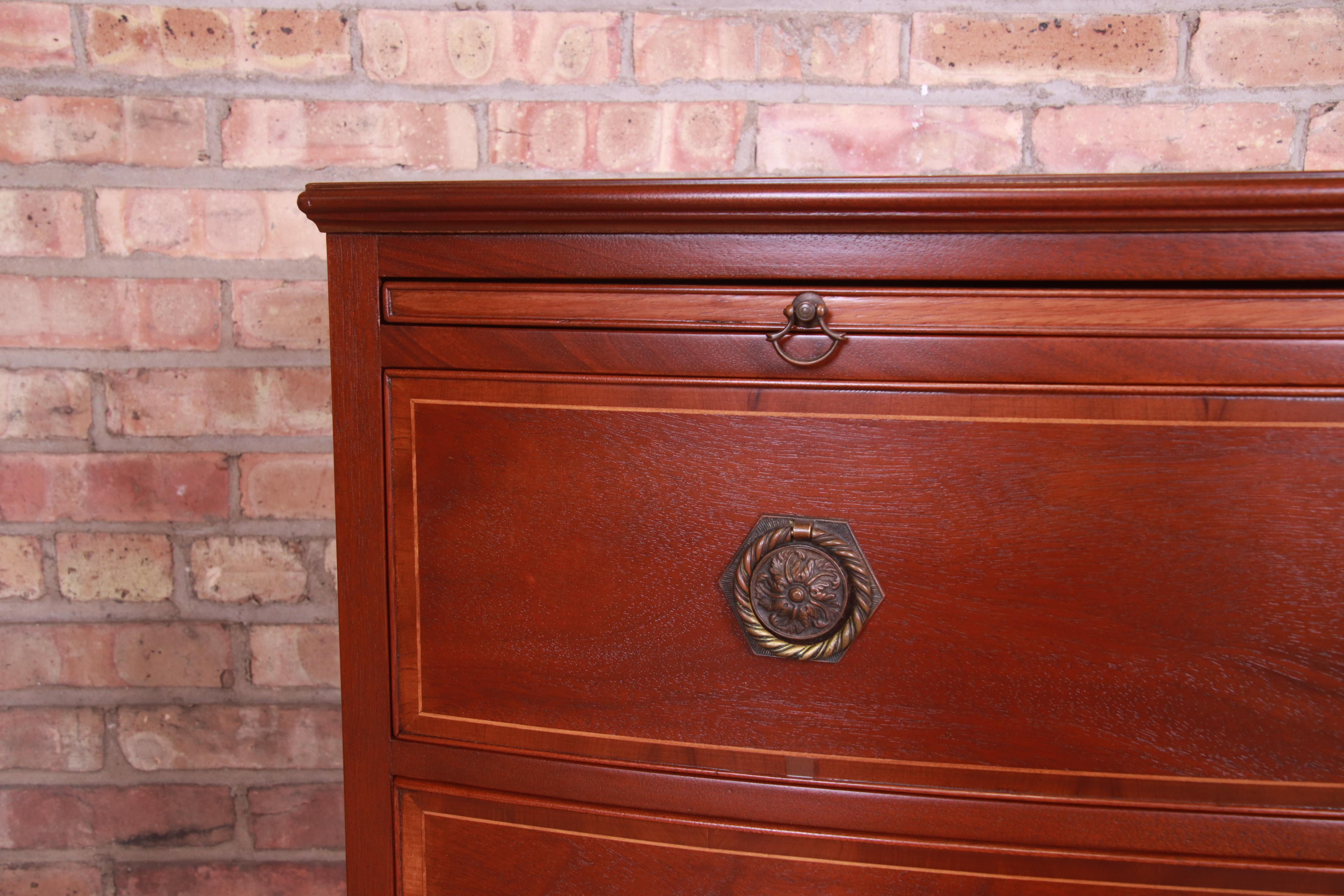 Baker Furniture Georgian Mahogany Chest of Drawers, Newly Refinished 2