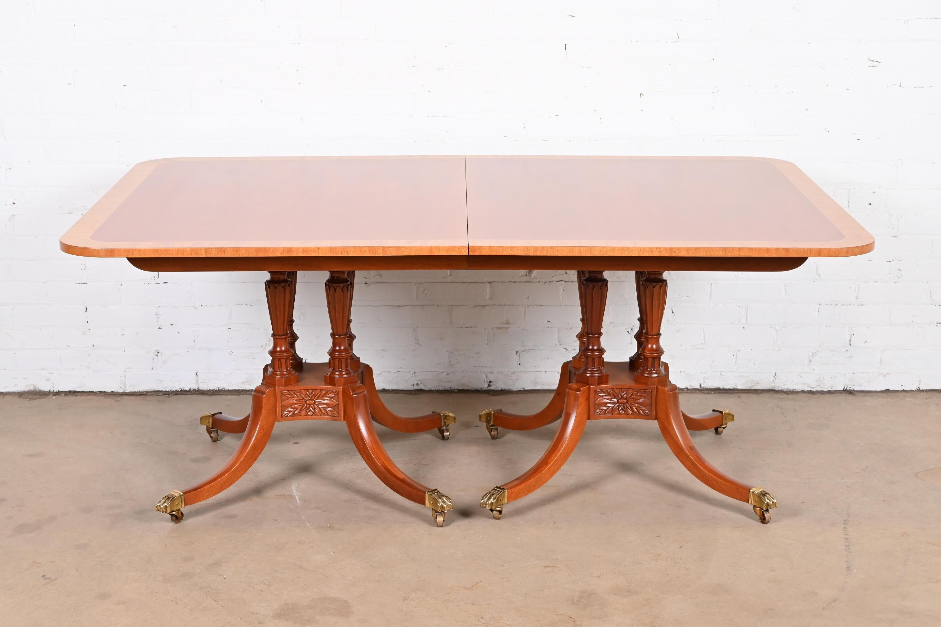Baker Furniture Georgian Mahogany Double Pedestal Dining Table, Newly Refinished For Sale 4
