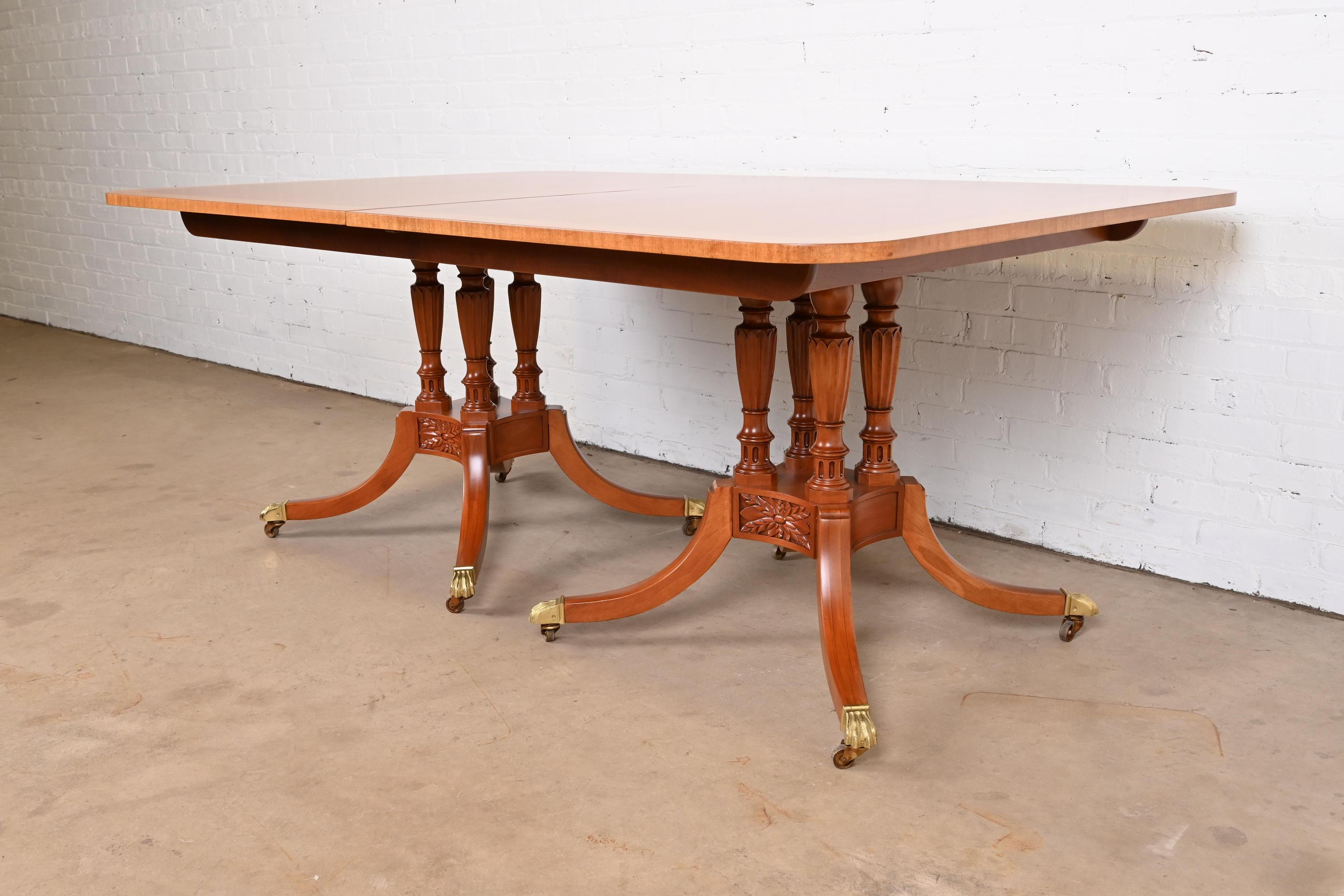 Baker Furniture Georgian Mahogany Double Pedestal Dining Table, Newly Refinished For Sale 6
