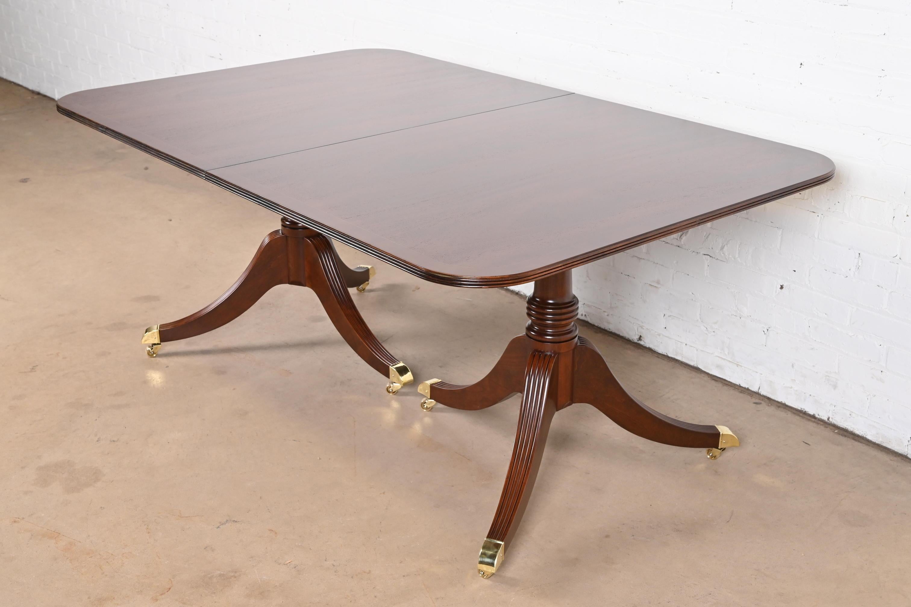Baker Furniture Georgian Mahogany Double Pedestal Dining Table, Newly Refinished For Sale 8