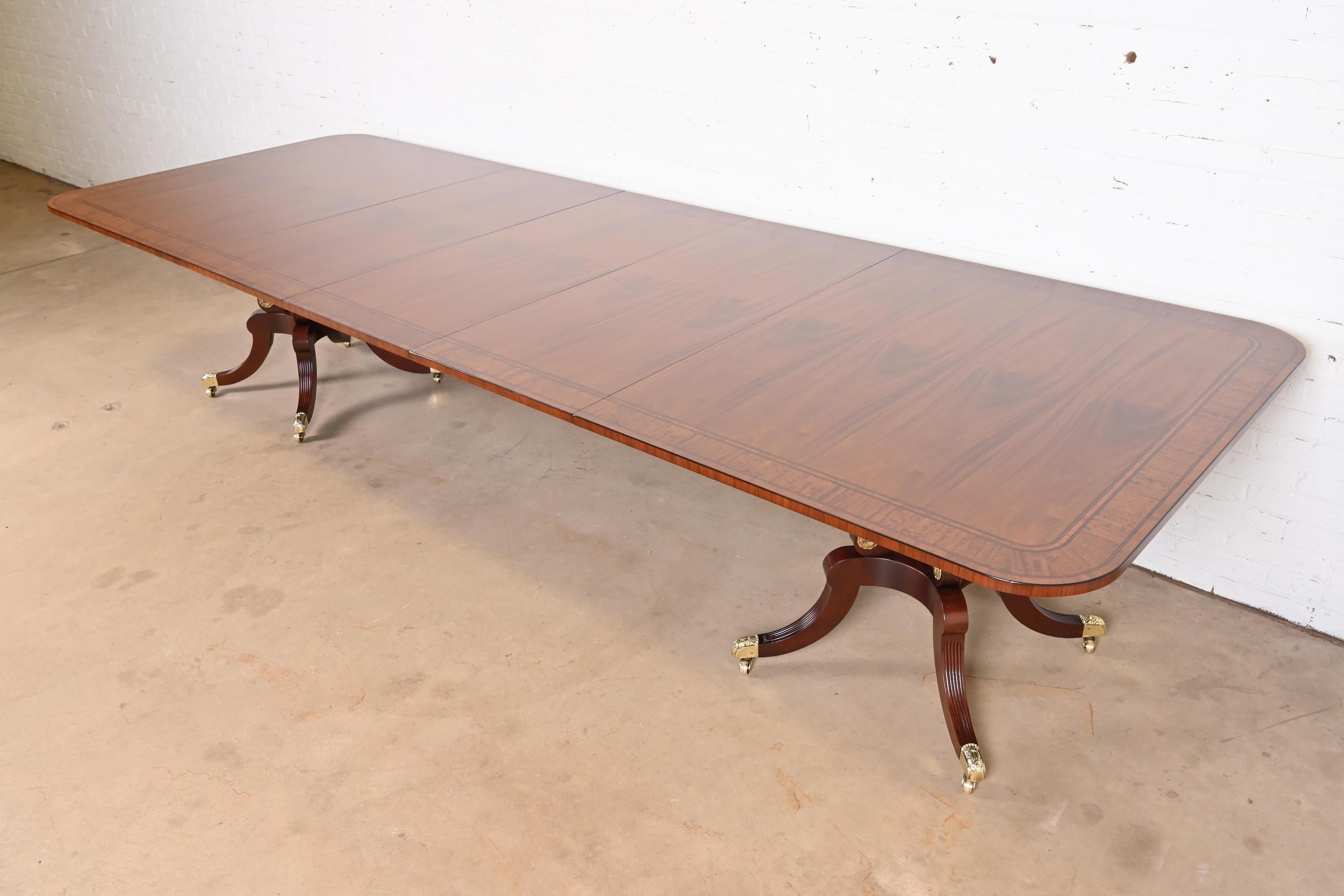 Baker Furniture Georgian Mahogany Double Pedestal Dining Table, Newly Refinished In Good Condition In South Bend, IN