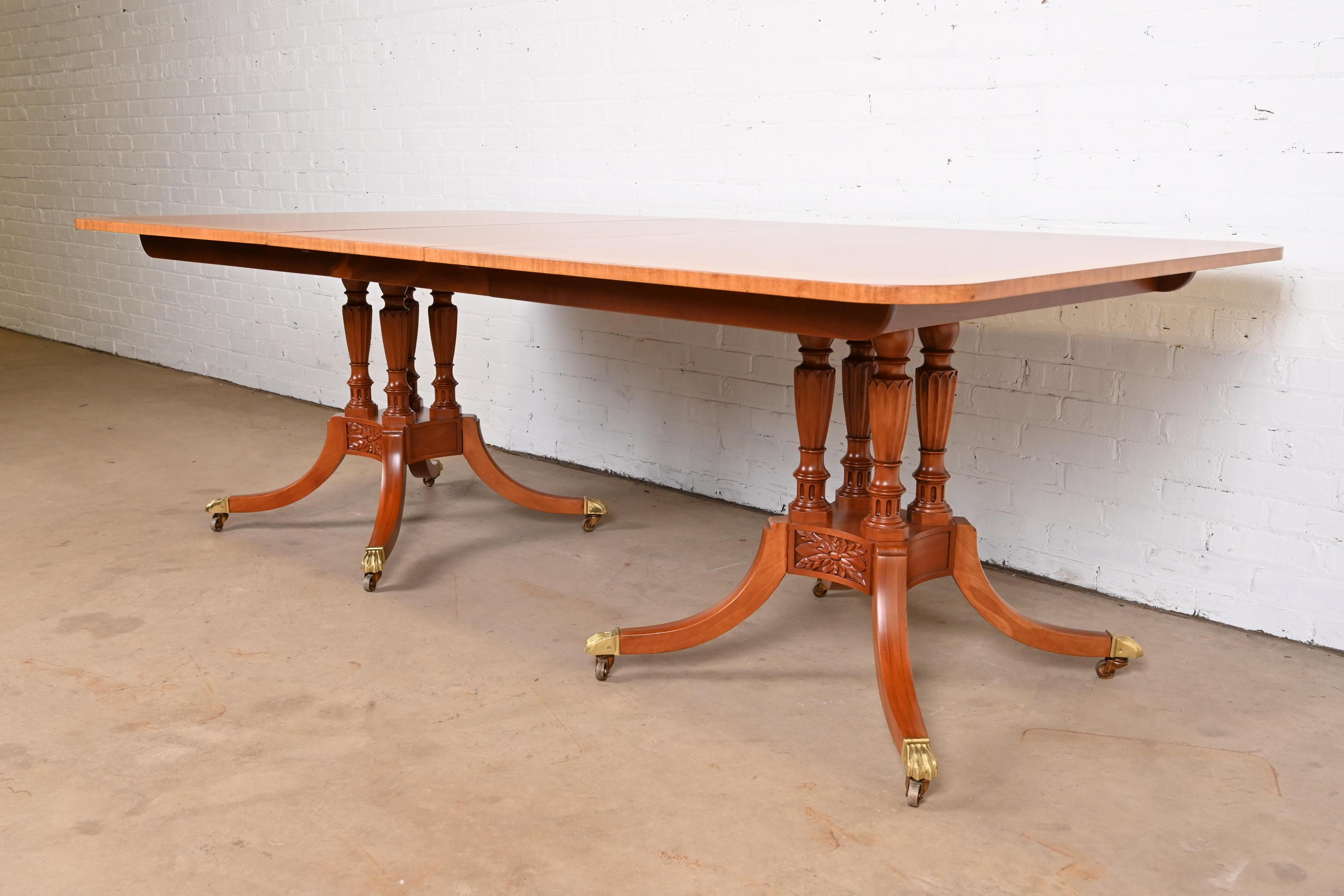 Baker Furniture Georgian Mahogany Double Pedestal Dining Table, Newly Refinished In Good Condition For Sale In South Bend, IN