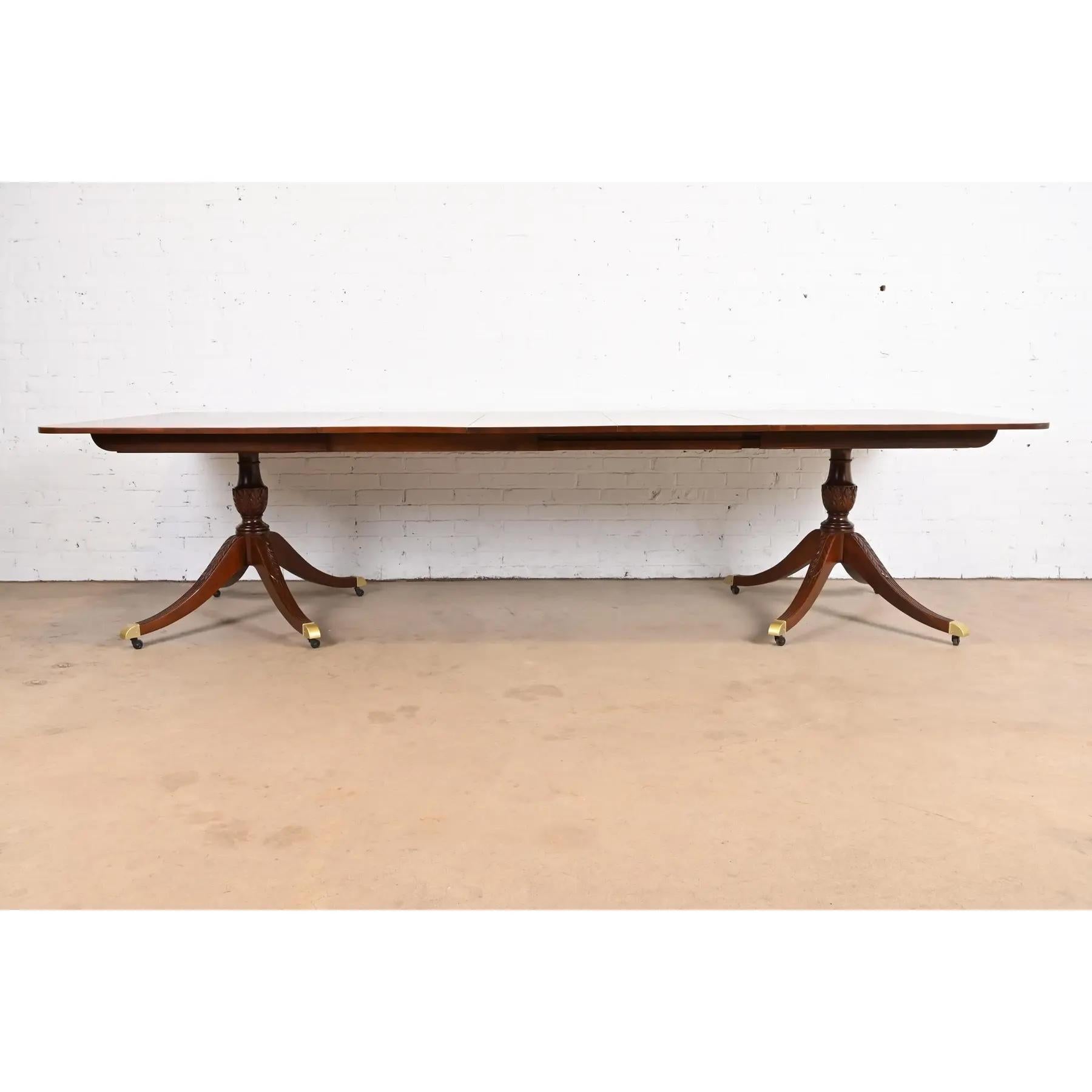 20th Century Baker Furniture Georgian Mahogany Double Pedestal Dining Table, Newly Refinished For Sale