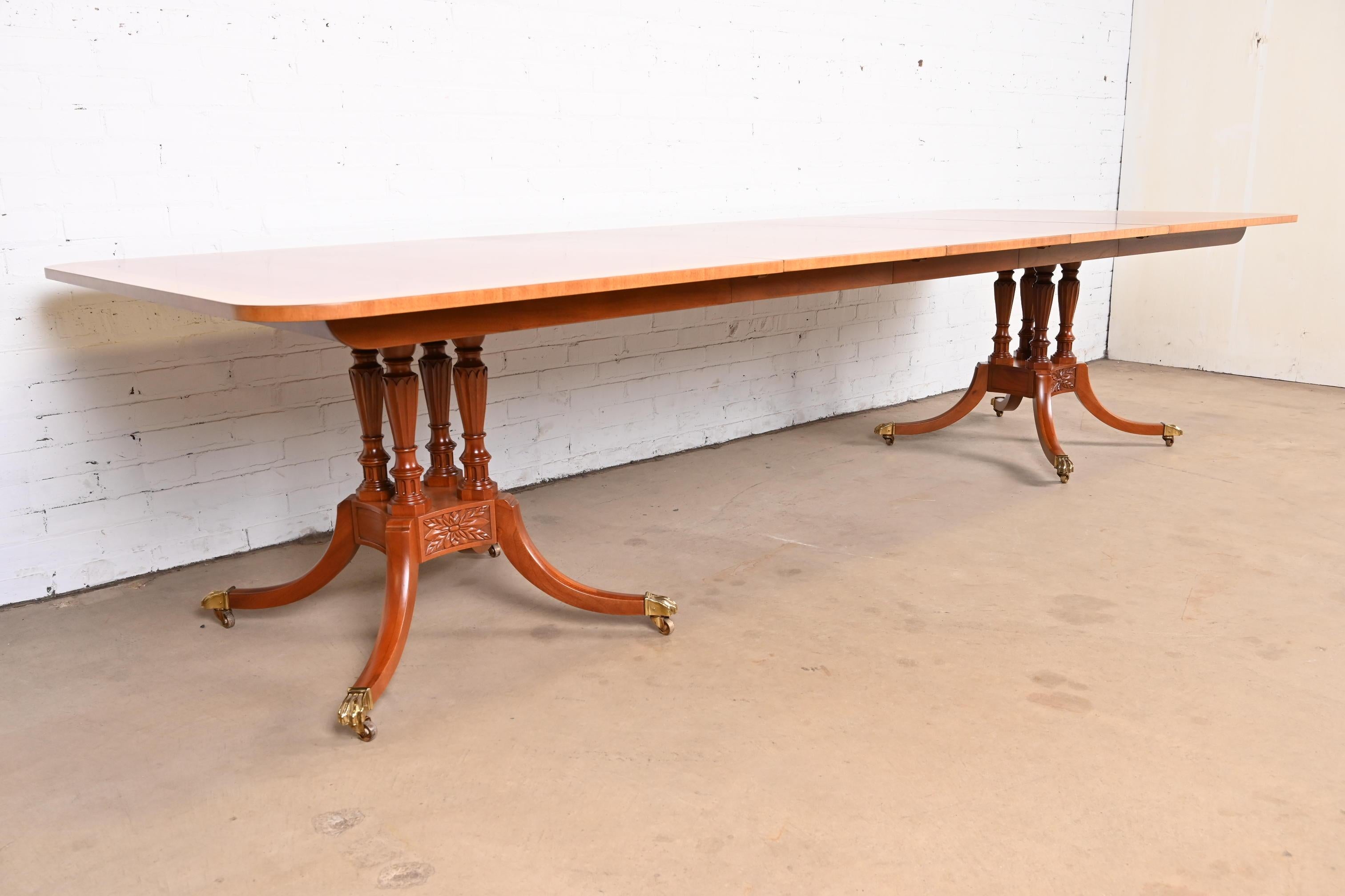Brass Baker Furniture Georgian Mahogany Double Pedestal Dining Table, Newly Refinished For Sale