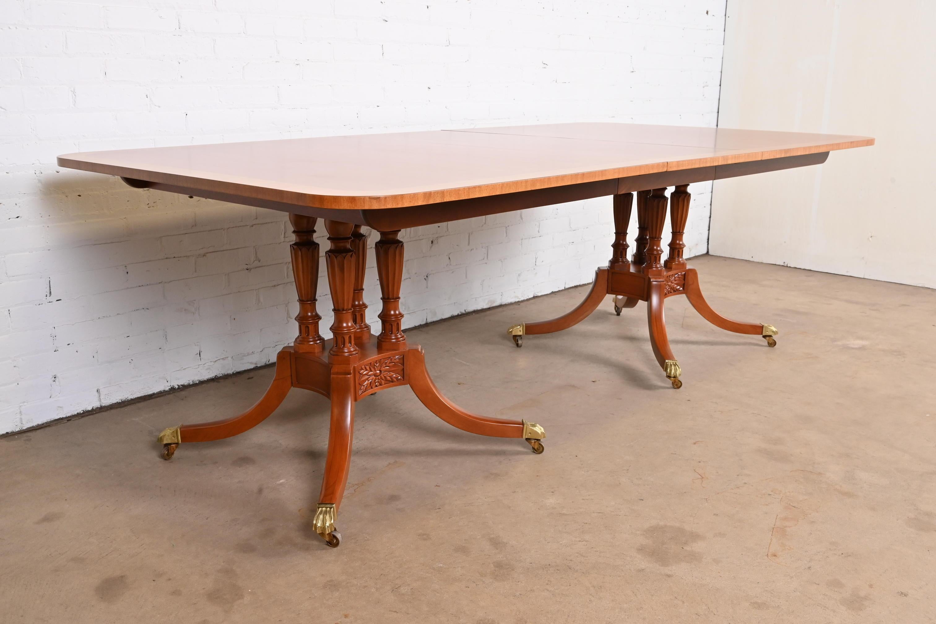 Brass Baker Furniture Georgian Mahogany Double Pedestal Dining Table, Newly Refinished For Sale