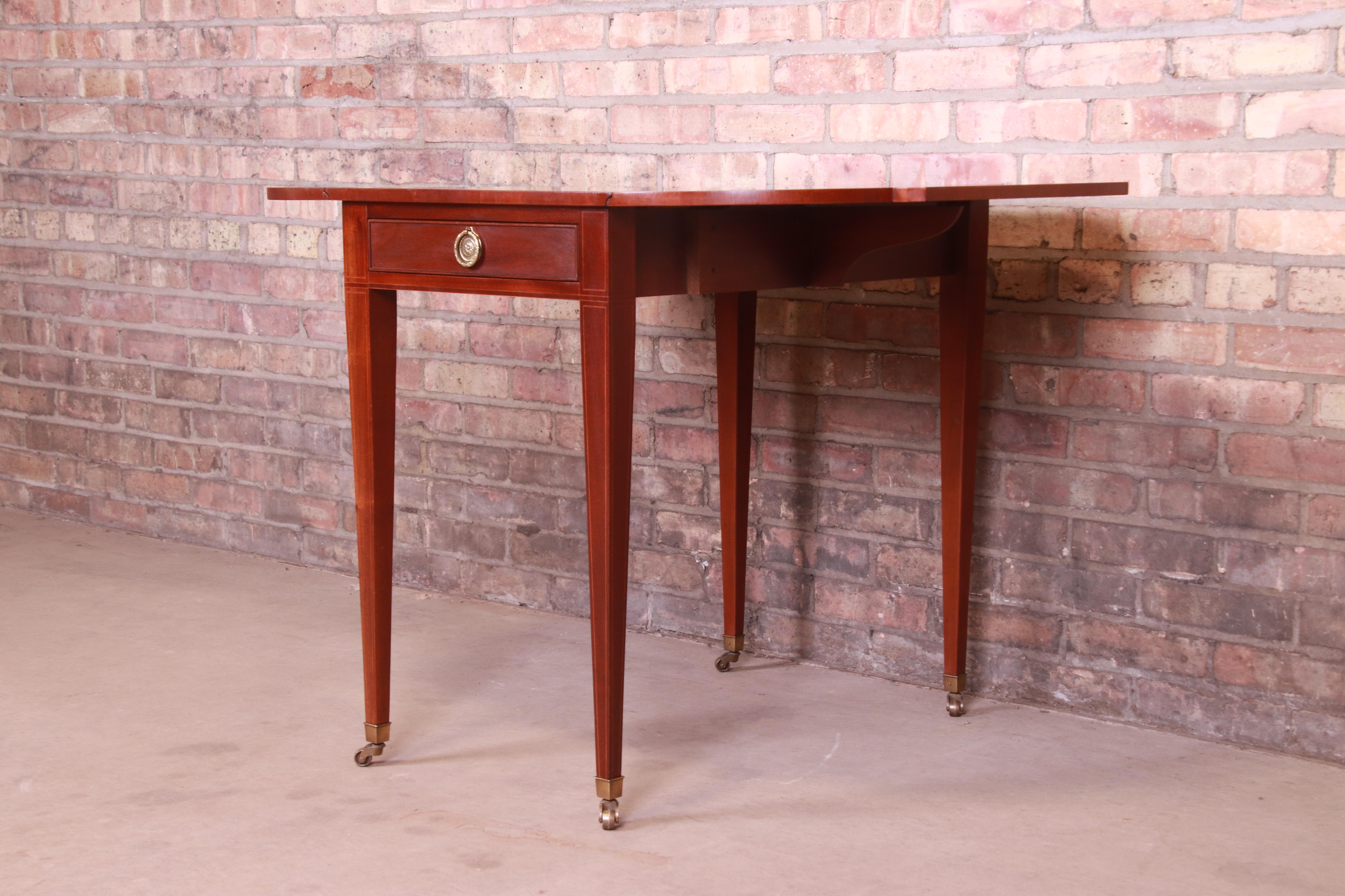 Baker Furniture Georgian Mahogany Drop Leaf Pembroke Tea Table 7