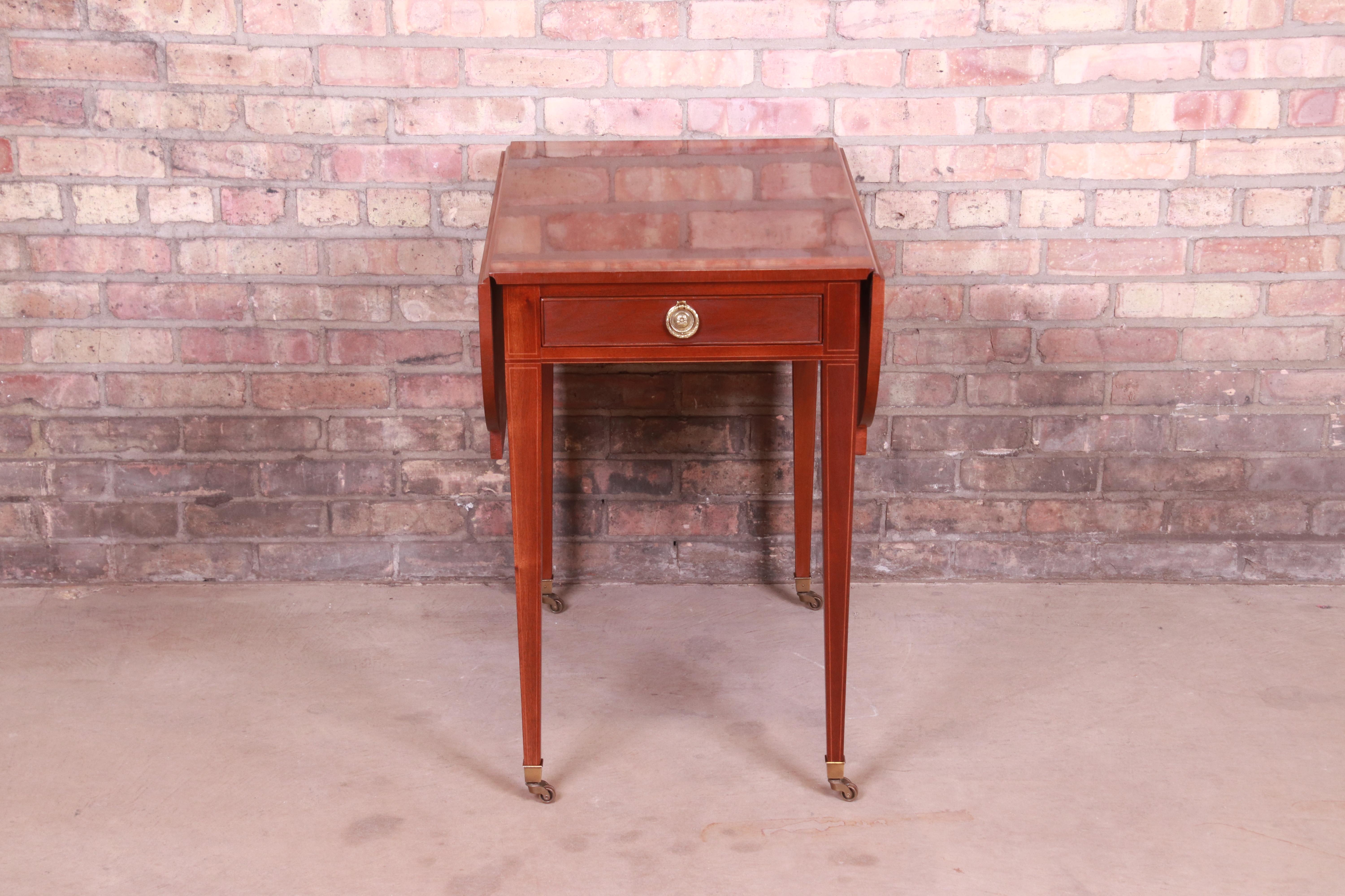 Baker Furniture Georgian Mahogany Drop Leaf Pembroke Tea Table In Good Condition In South Bend, IN
