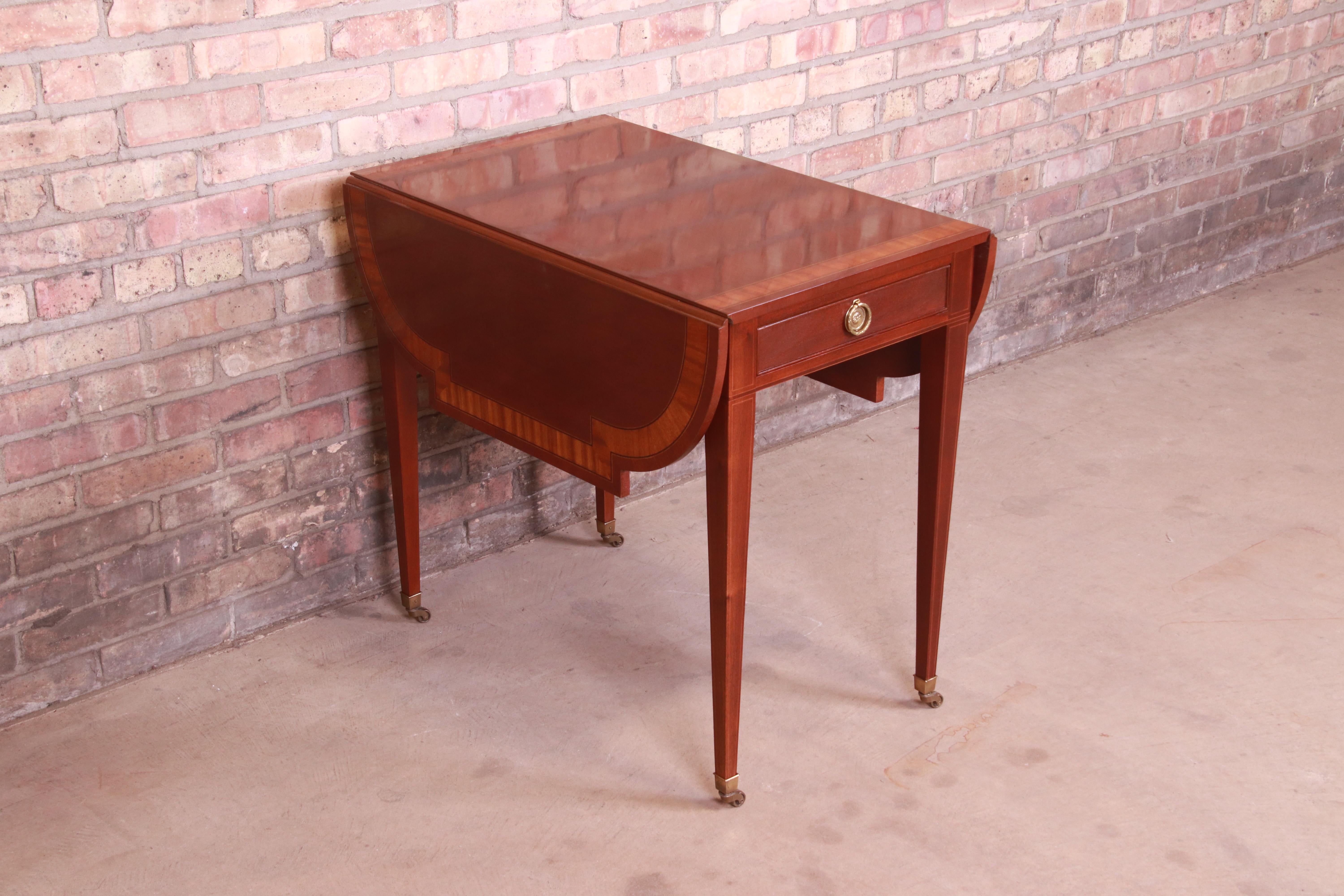 20th Century Baker Furniture Georgian Mahogany Drop Leaf Pembroke Tea Table