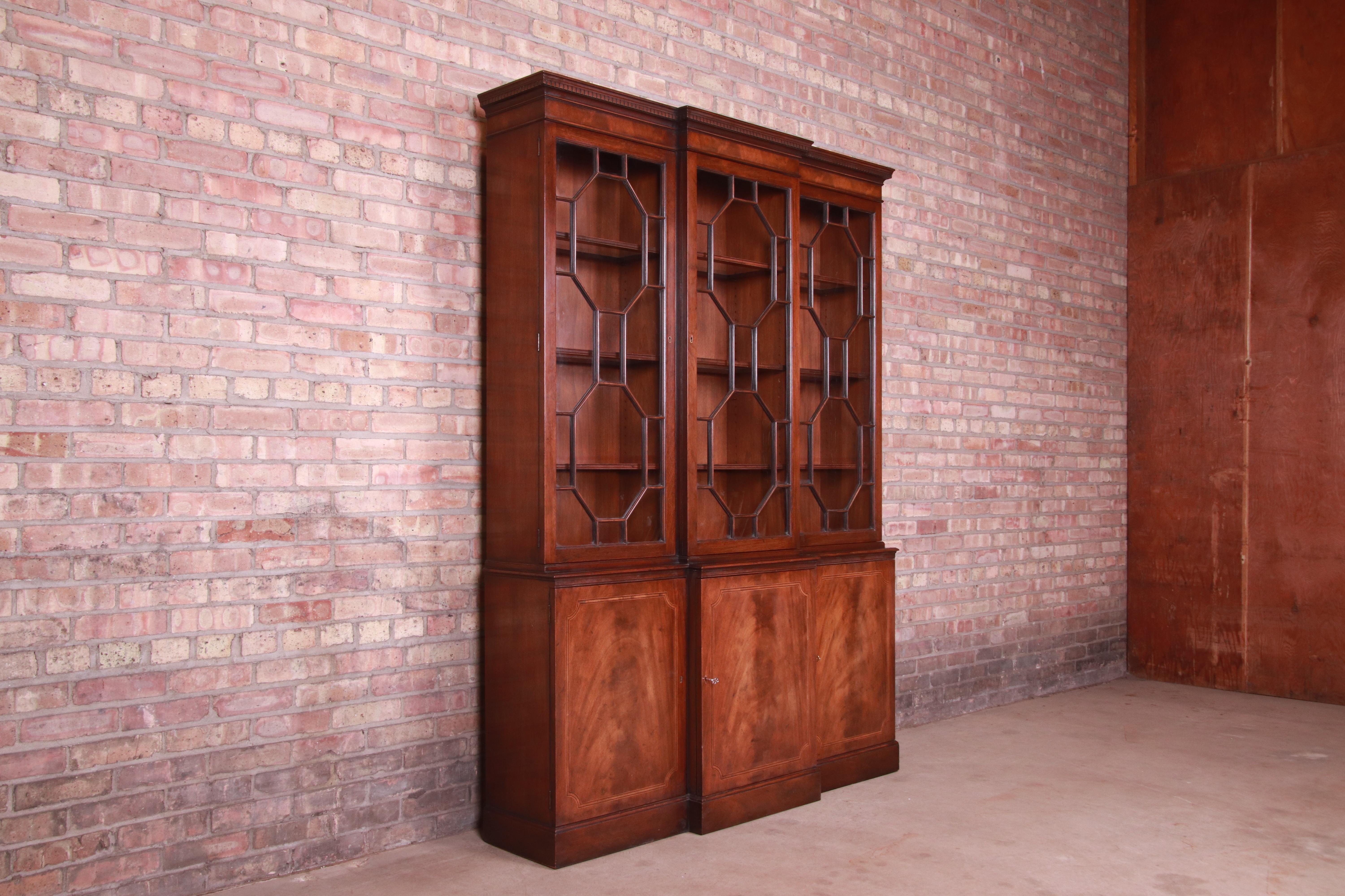 20th Century Baker Furniture Georgian Mahogany Lighted Breakfront Bookcase Cabinet