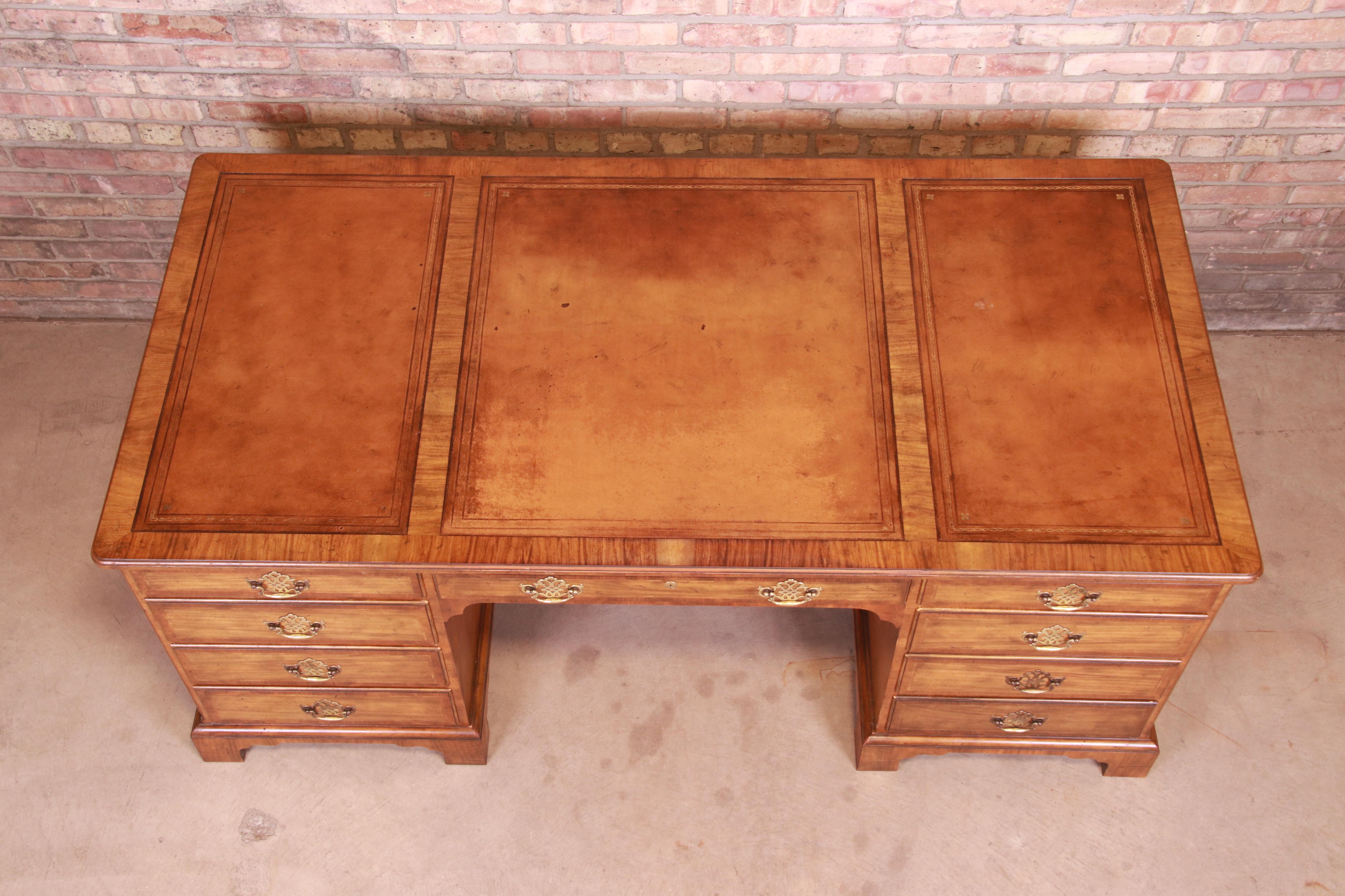 Baker Furniture Georgian Walnut Leather Top Executive Desk, 1950s For Sale 3