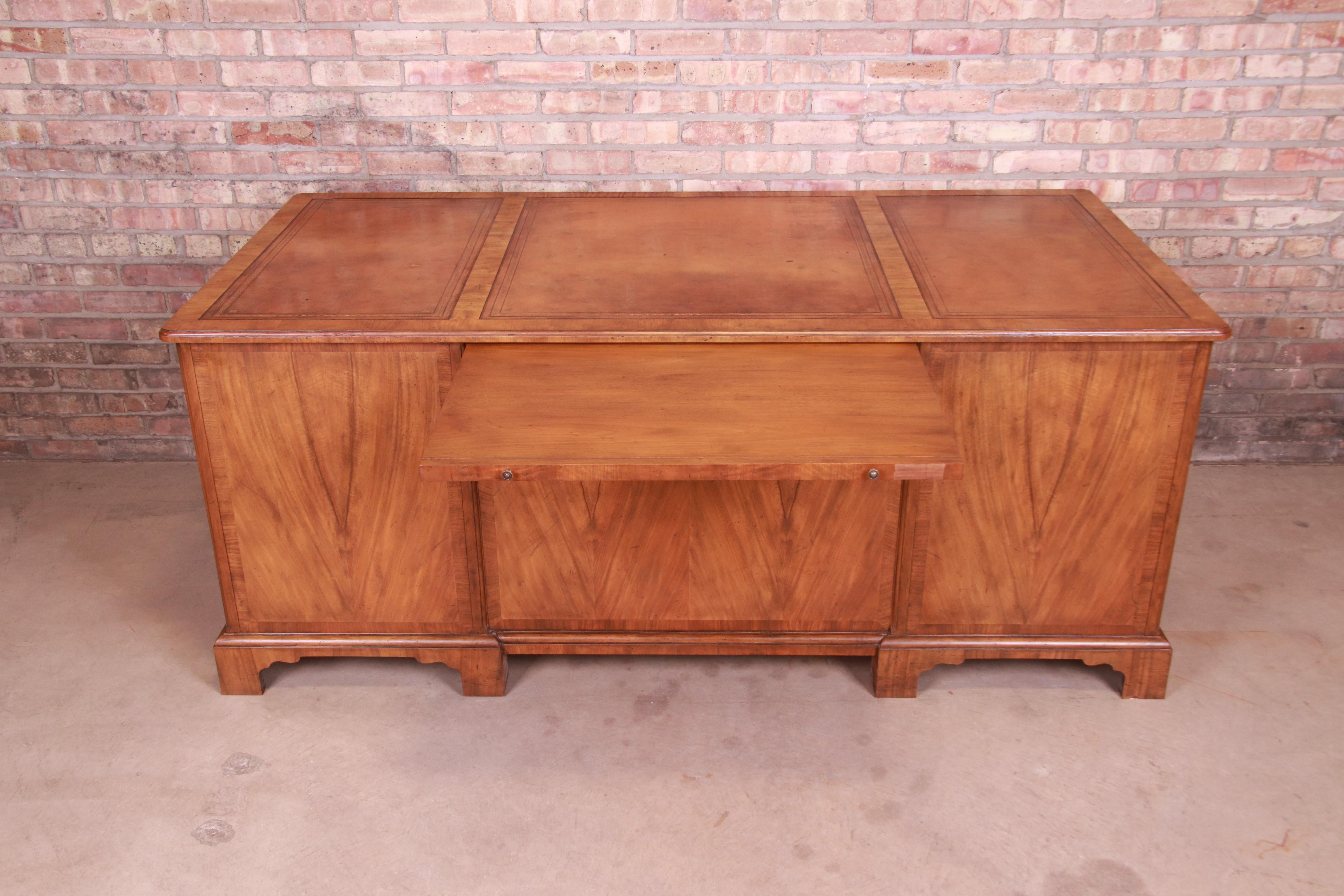 Baker Furniture Georgian Walnut Leather Top Executive Desk, 1950s For Sale 7
