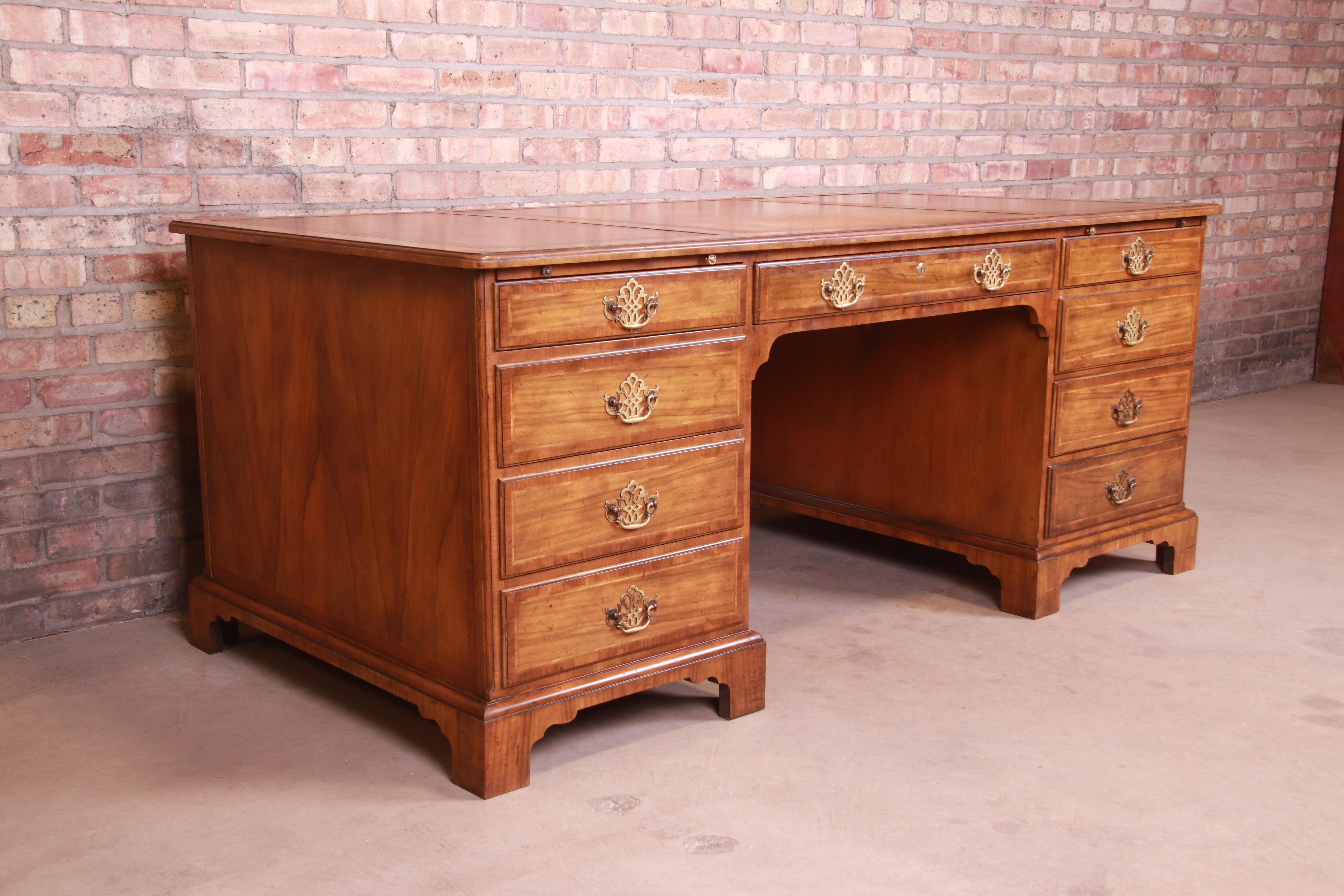 Mid-20th Century Baker Furniture Georgian Walnut Leather Top Executive Desk, 1950s For Sale