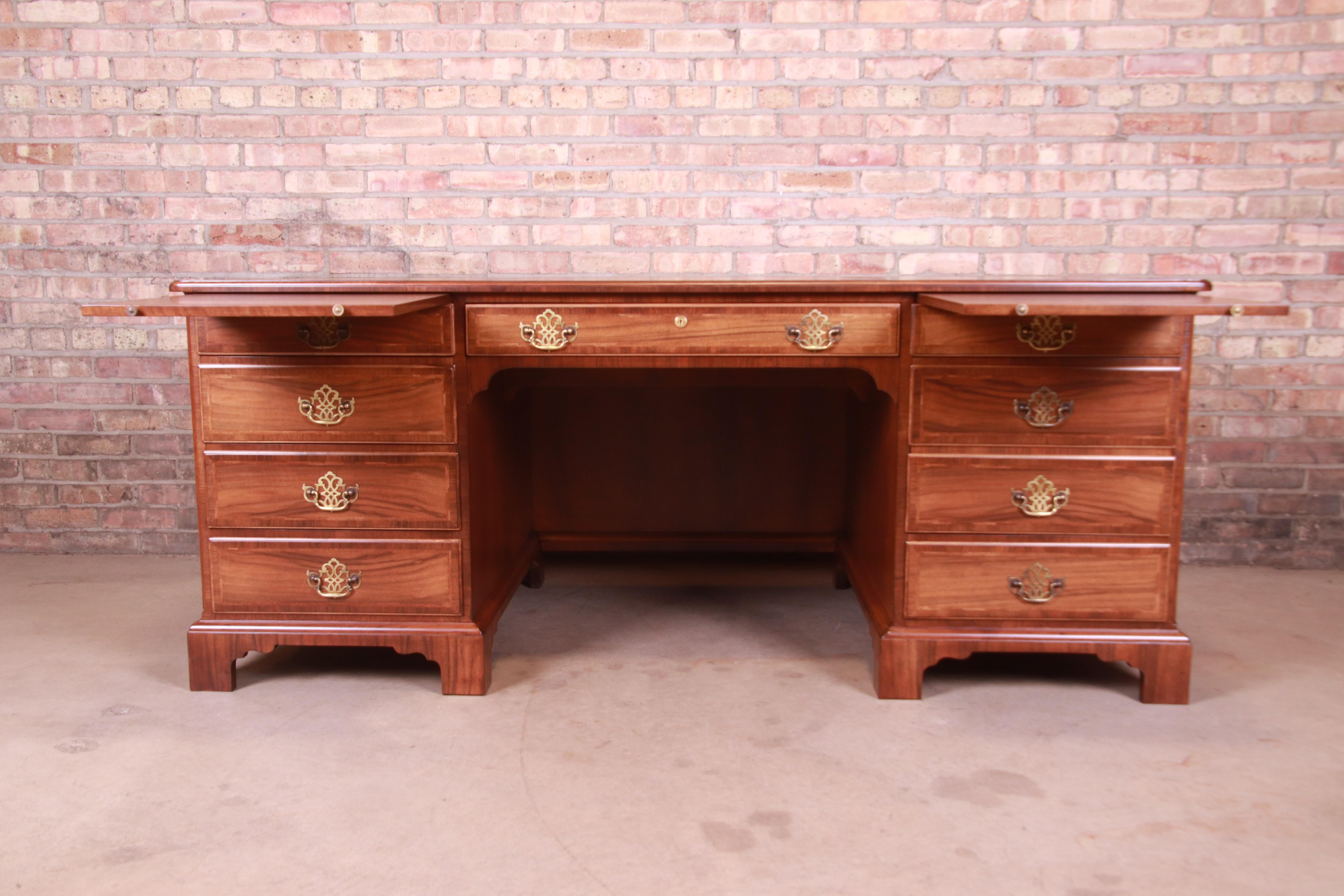 Baker Furniture Georgian Walnut Leather Top Executive Desk, Newly Refinished For Sale 3