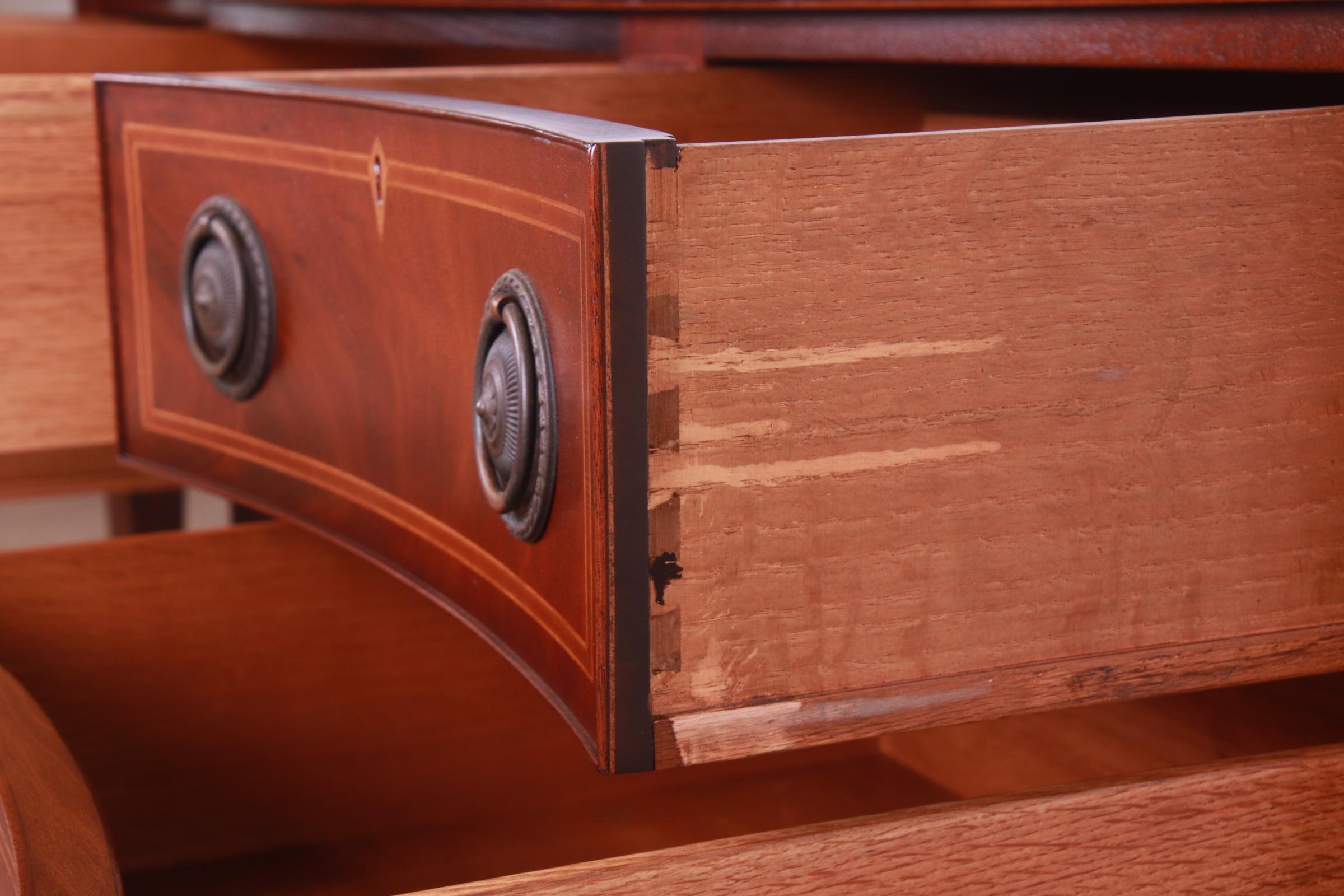 Baker Furniture Hepplewhite Flame Mahogany and Satinwood Sideboard, Refinished For Sale 8