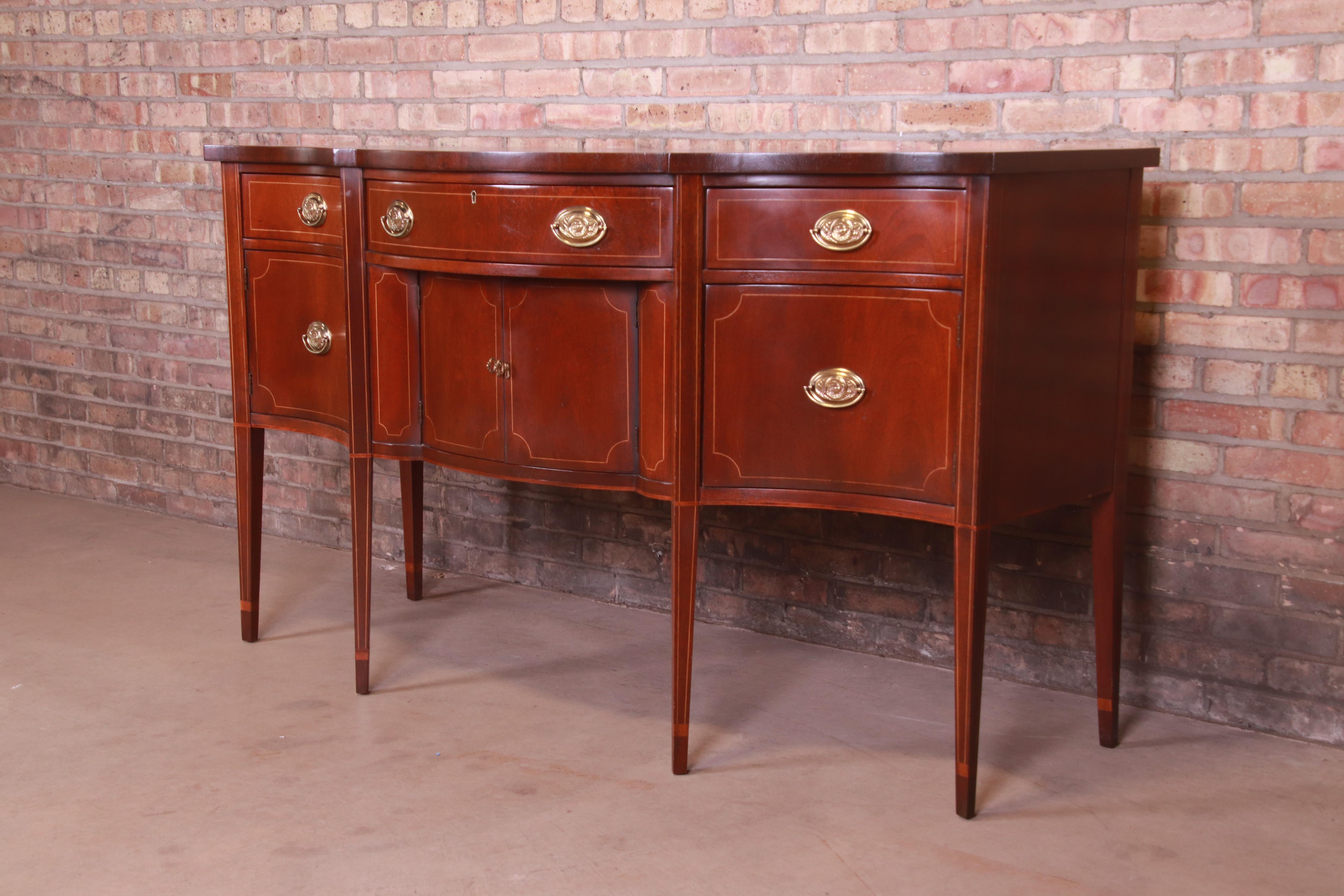 Baker Furniture Hepplewhite Mahogany Bow Front Sideboard Credenza, Refinished In Good Condition In South Bend, IN