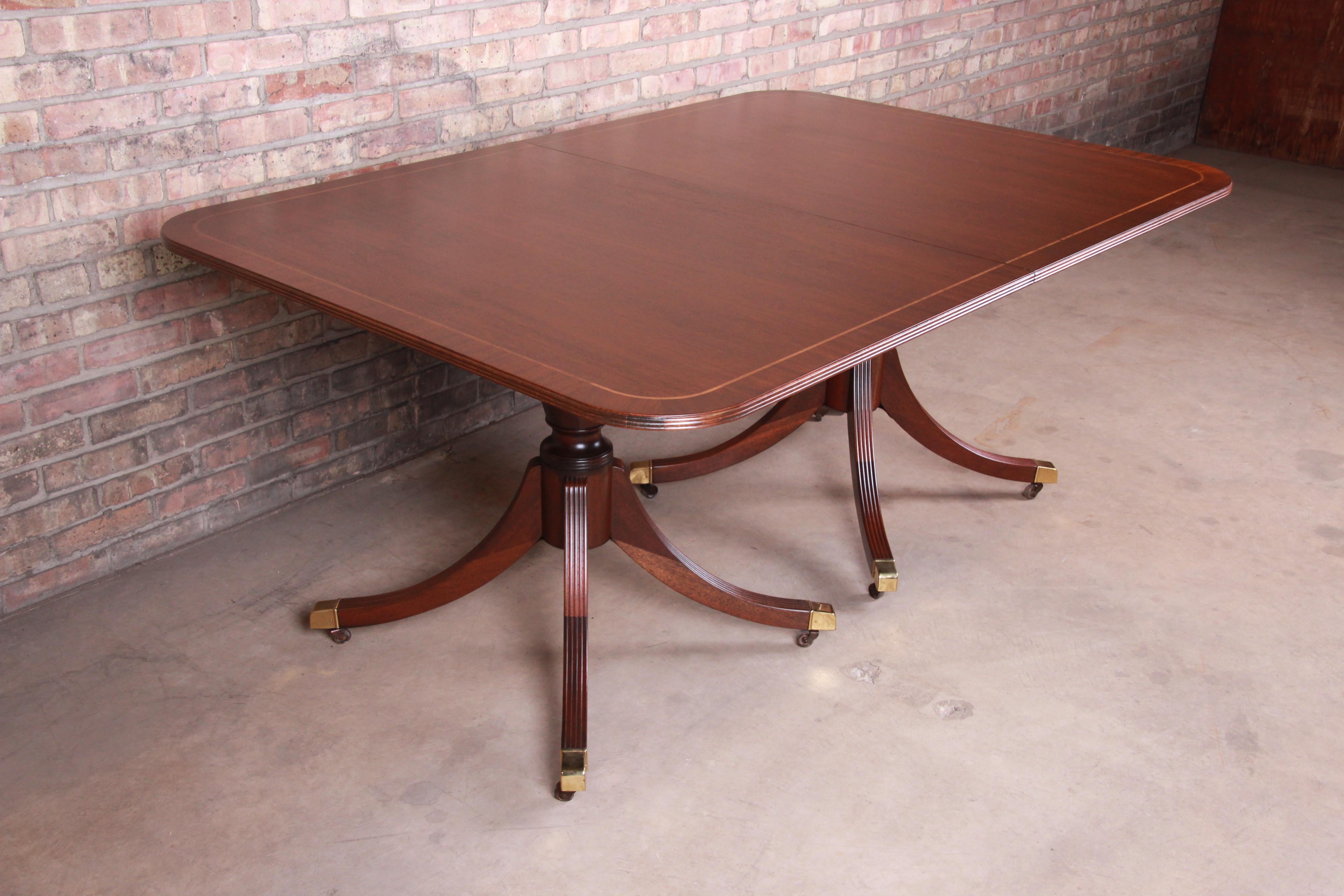 Baker Furniture Historic Charleston Banded Mahogany Dining Table, Newly Restored 5