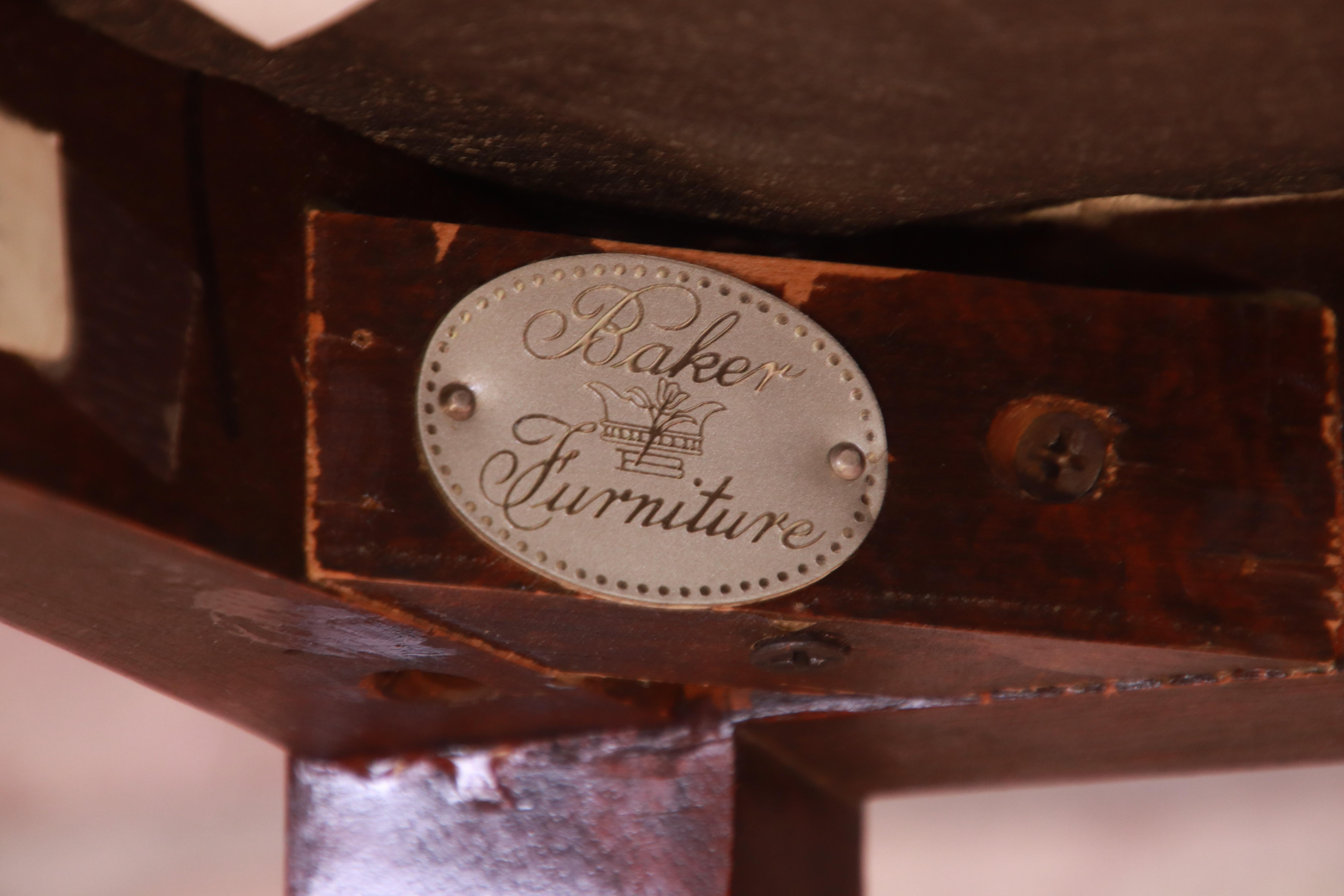 Baker Furniture Historische Charleston-Esszimmerstühle aus geschnitztem Mahagoni, Sechser-Set im Angebot 6