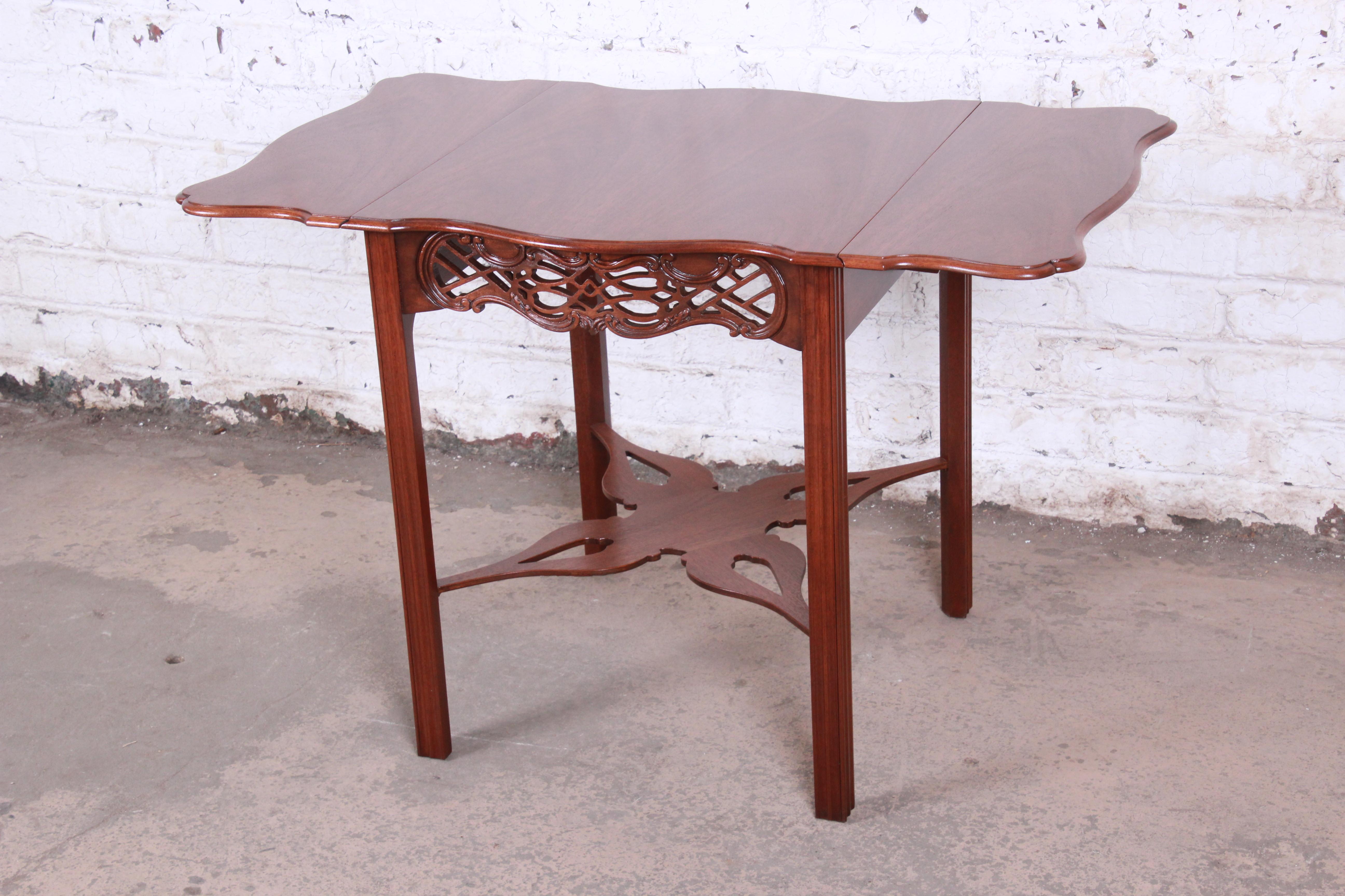 Baker Furniture Historic Charleston Carved Mahogany Pembroke Table, Restored 4