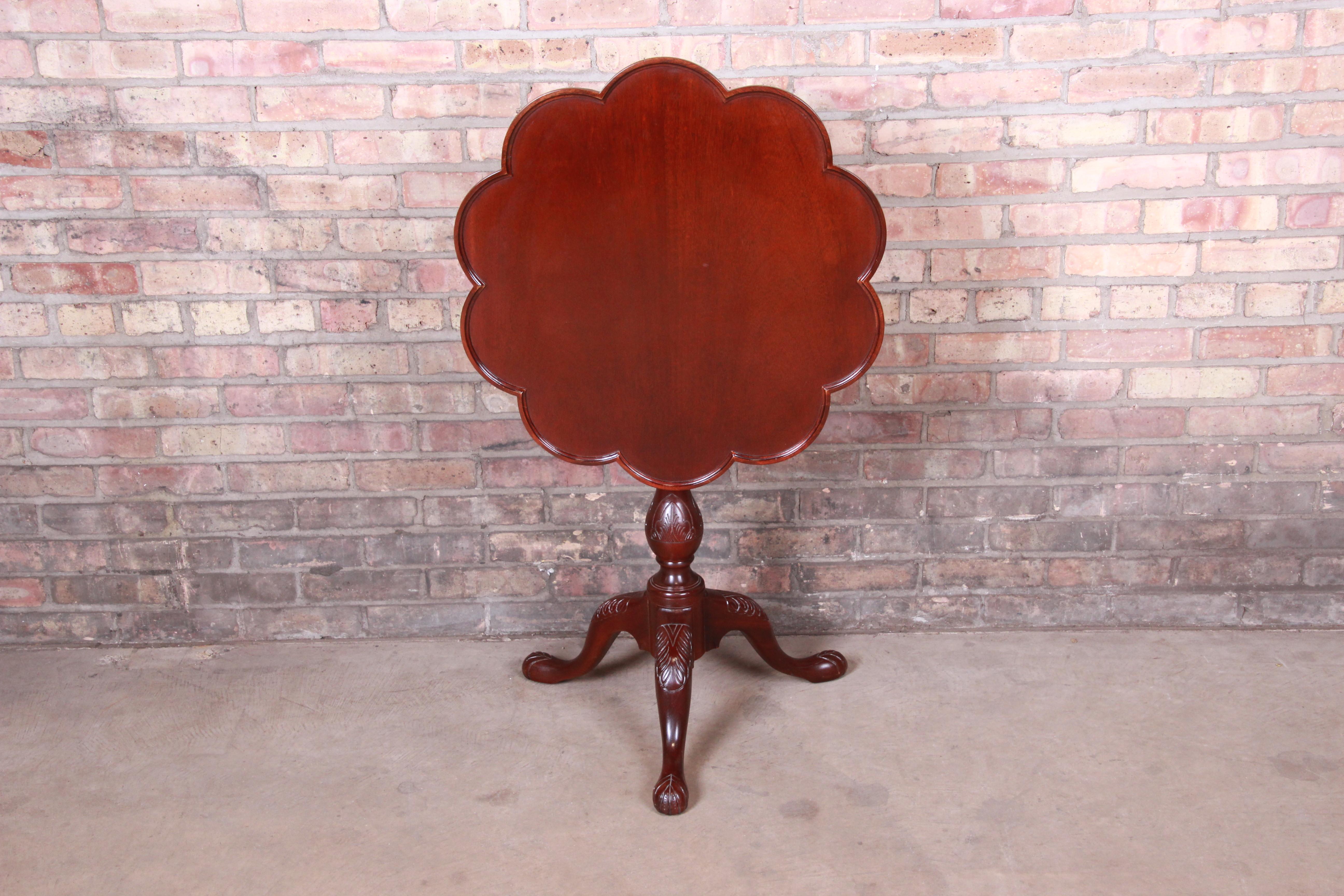 Baker Furniture Historic Charleston Carved Mahogany Tilt Top Tea Table For Sale 1