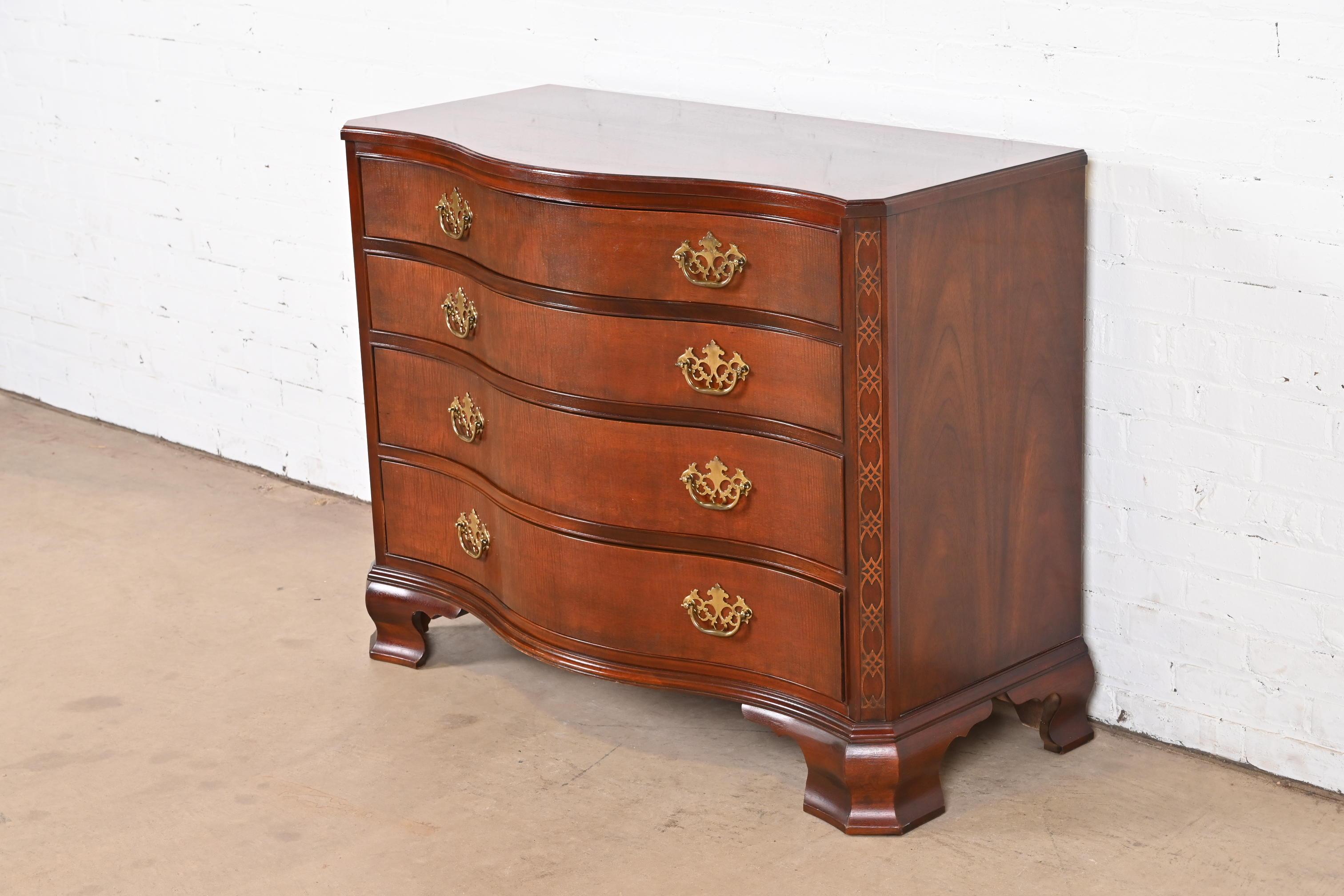 20th Century Baker Furniture Historic Charleston Chippendale Mahogany Serpentine Dresser For Sale