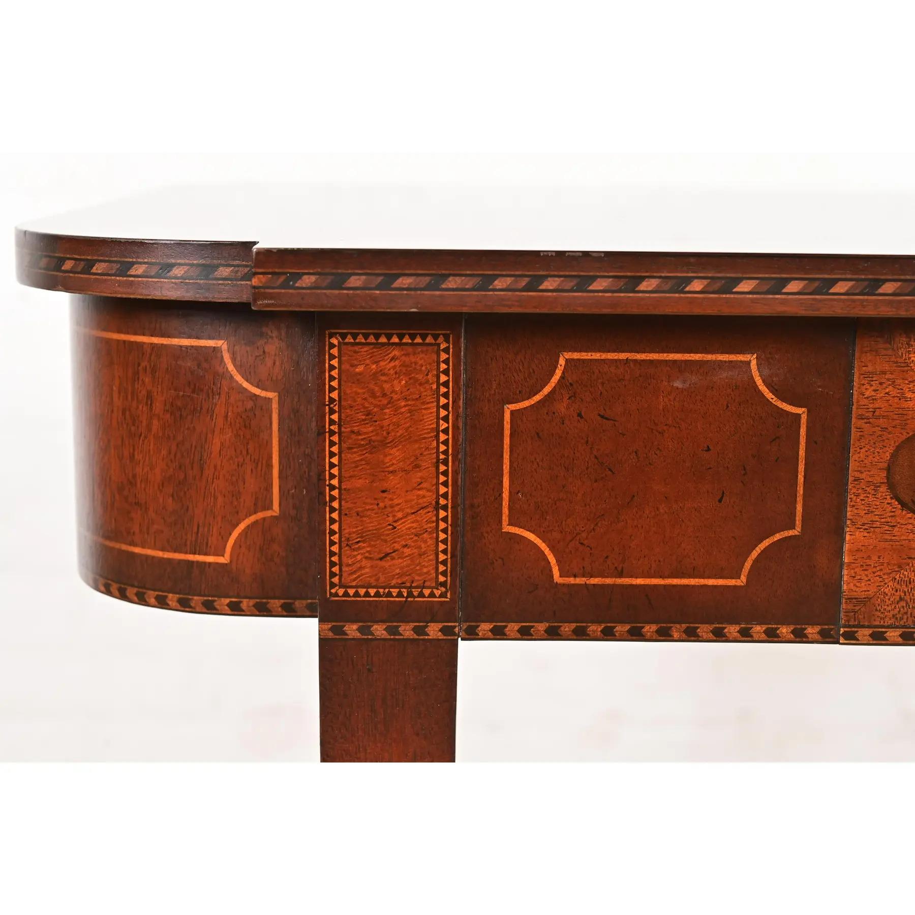 Baker Furniture Historic Charleston Collection Federal Mahogany Spieltisch (Mahagoni) im Angebot