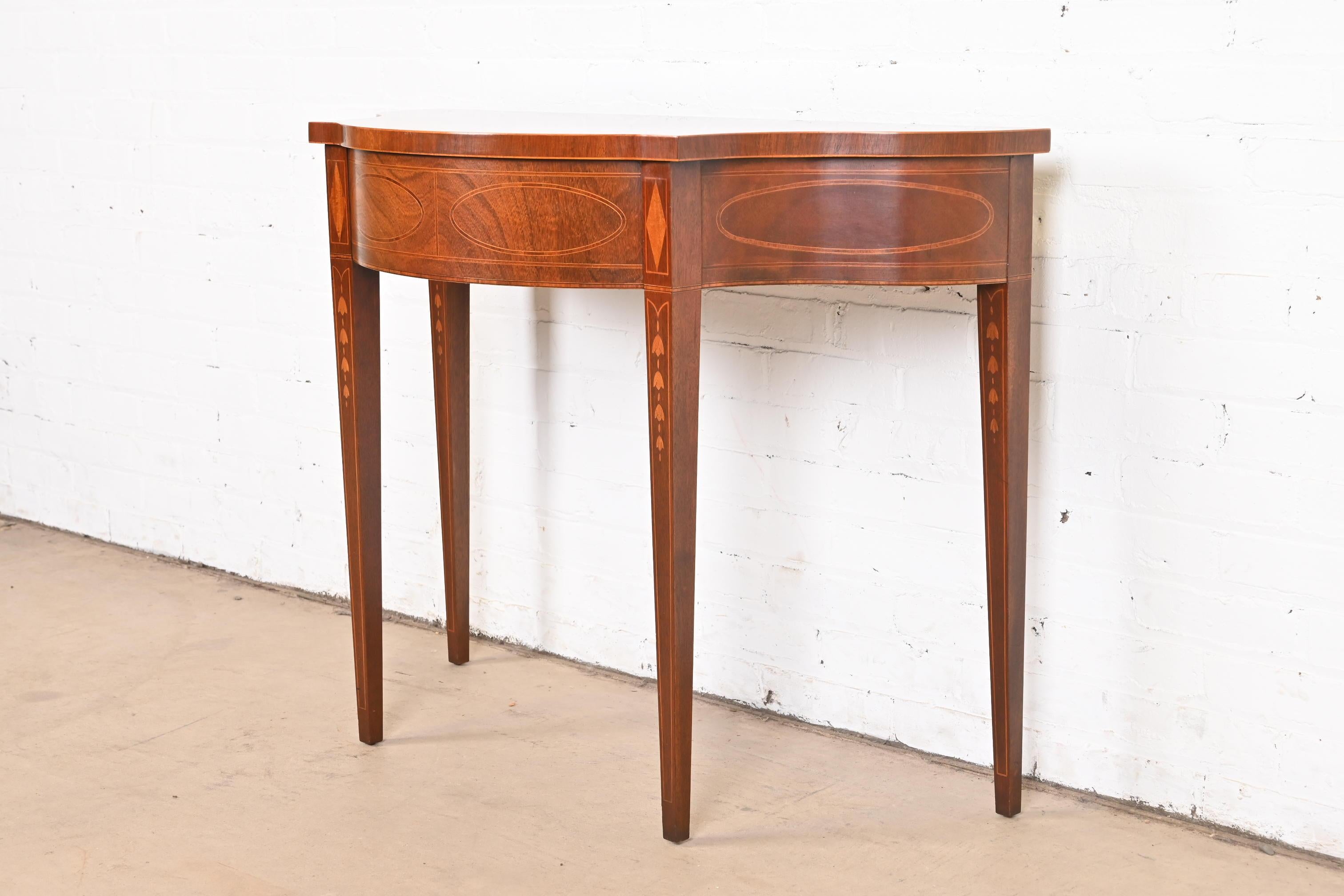 Late 20th Century Baker Furniture Historic Charleston Federal Inlaid Mahogany Console Table For Sale