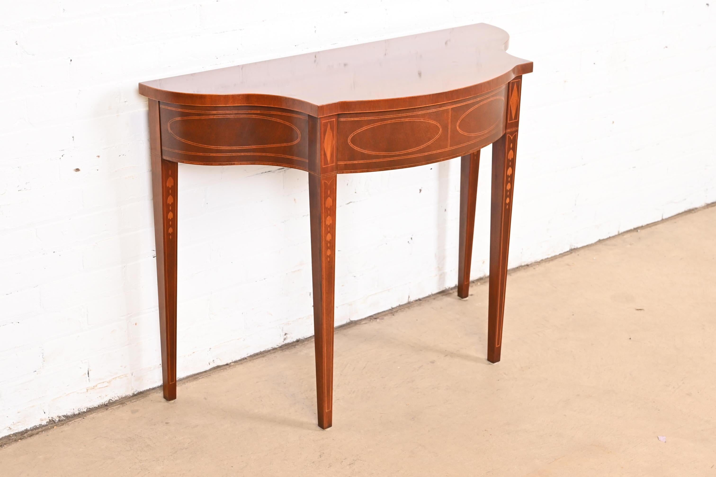 Late 20th Century Baker Furniture Historic Charleston Federal Mahogany Console or Entry Table For Sale