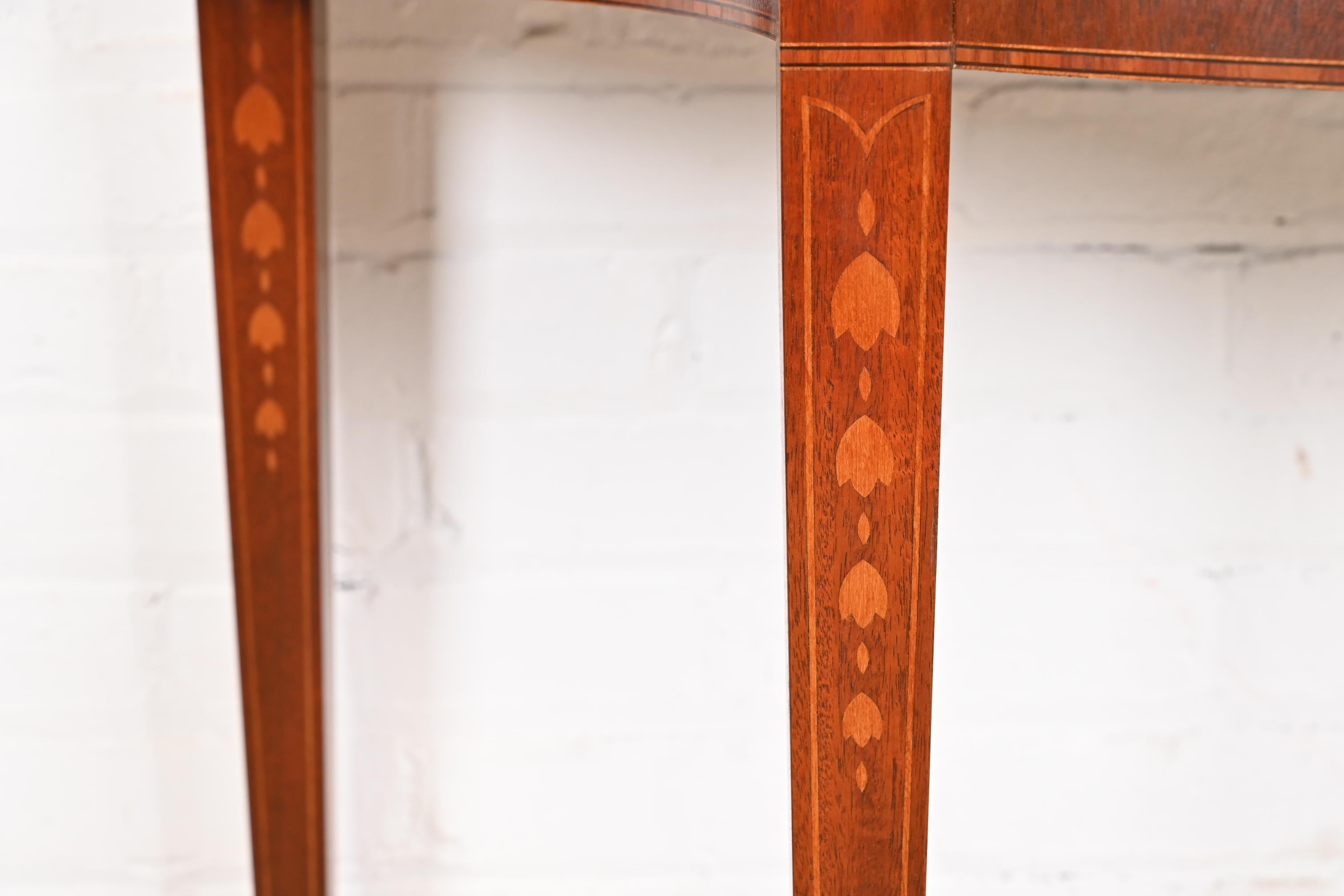 Baker Furniture Historic Charleston Federal Mahogany Console or Entry Table For Sale 3