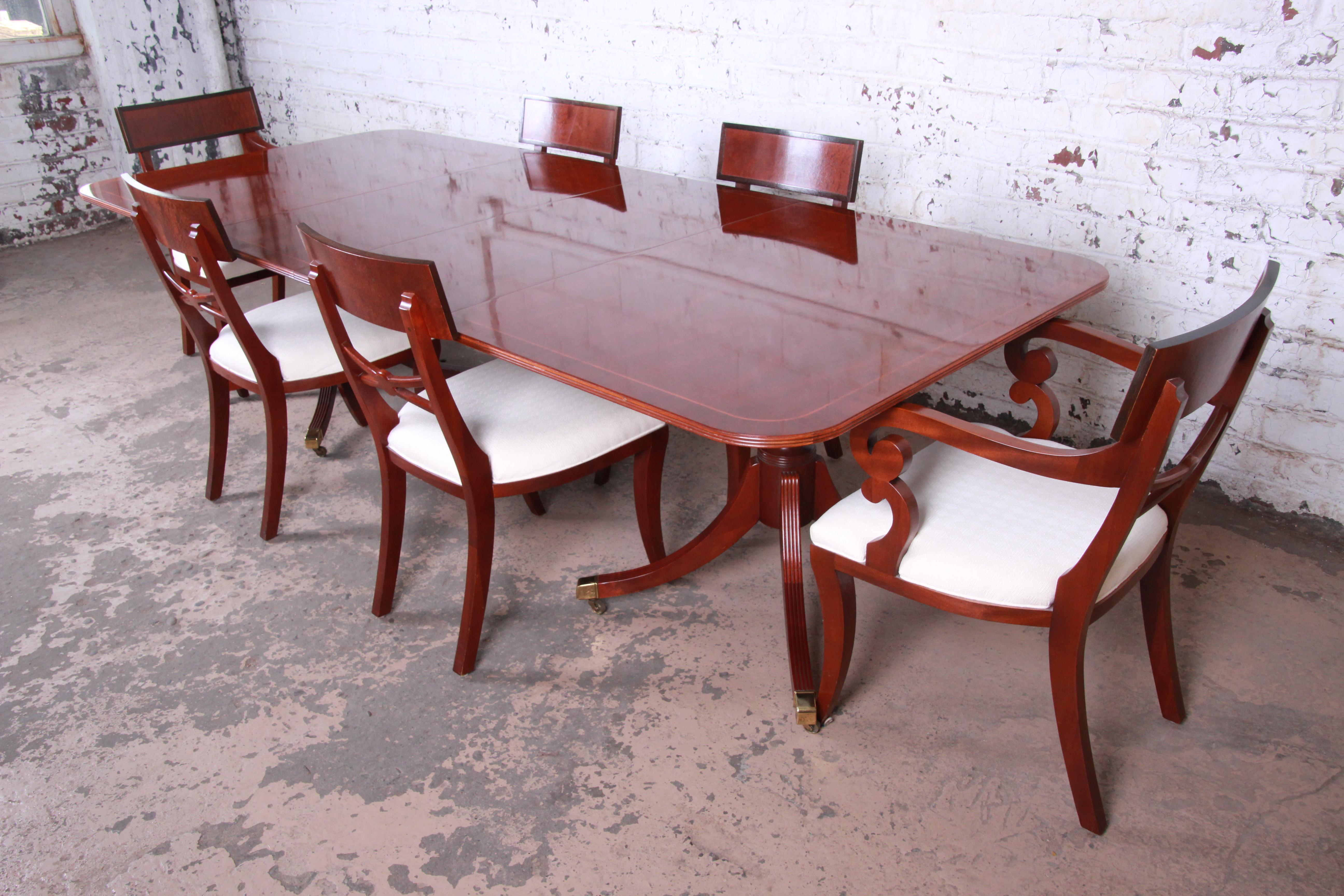 American Baker Furniture Historic Charleston Georgian Banded Inlaid Mahogany Dining Set