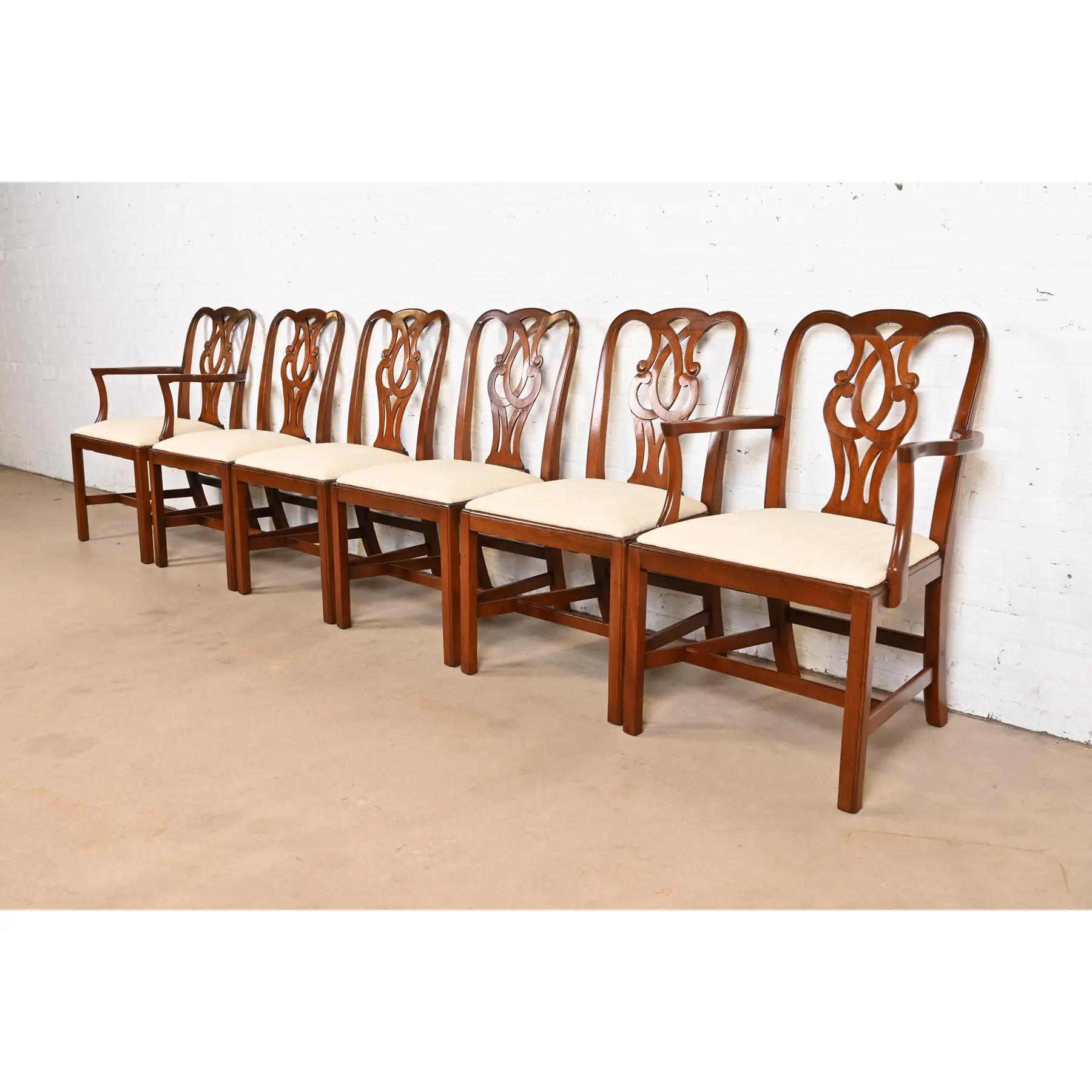 A gorgeous set of six Chippendale or Georgian style dining chairs

By Baker Furniture, 