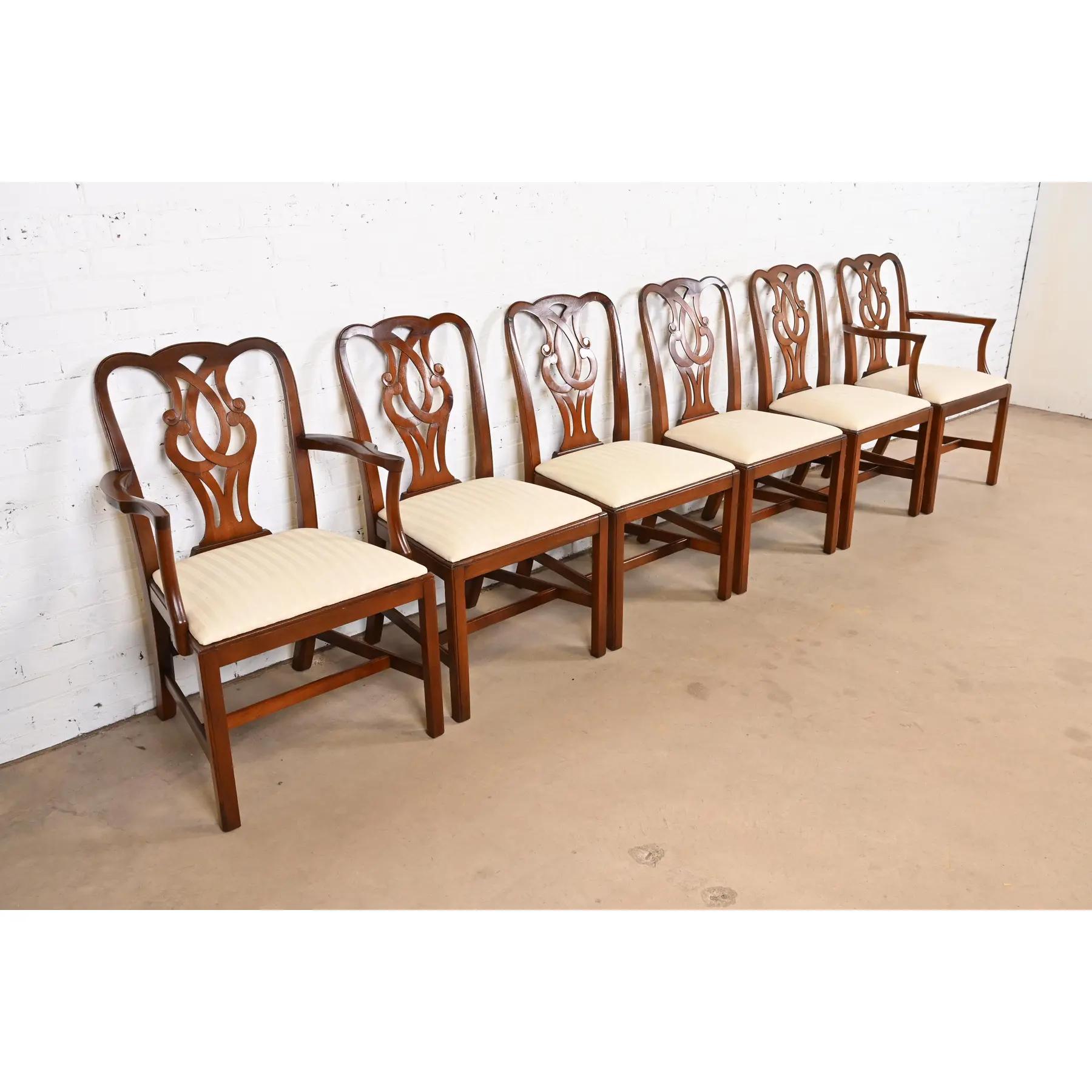 Late 20th Century Baker Furniture Historic Charleston Georgian Carved Mahogany Dining Chairs, Six
