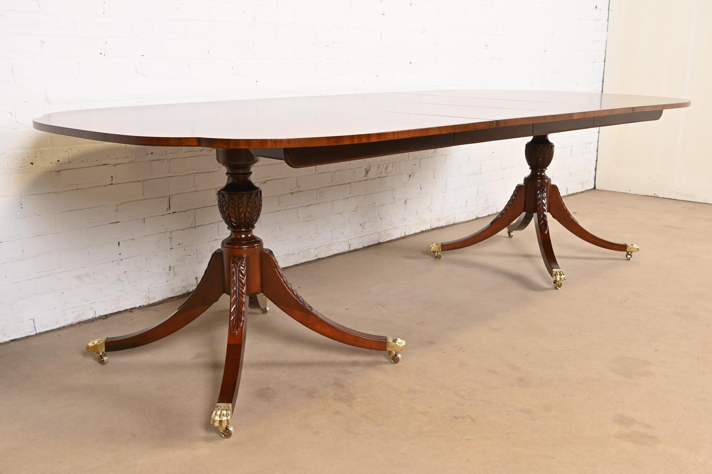 Late 20th Century Baker Furniture Historic Charleston Georgian Dining Table, Newly Refinished For Sale