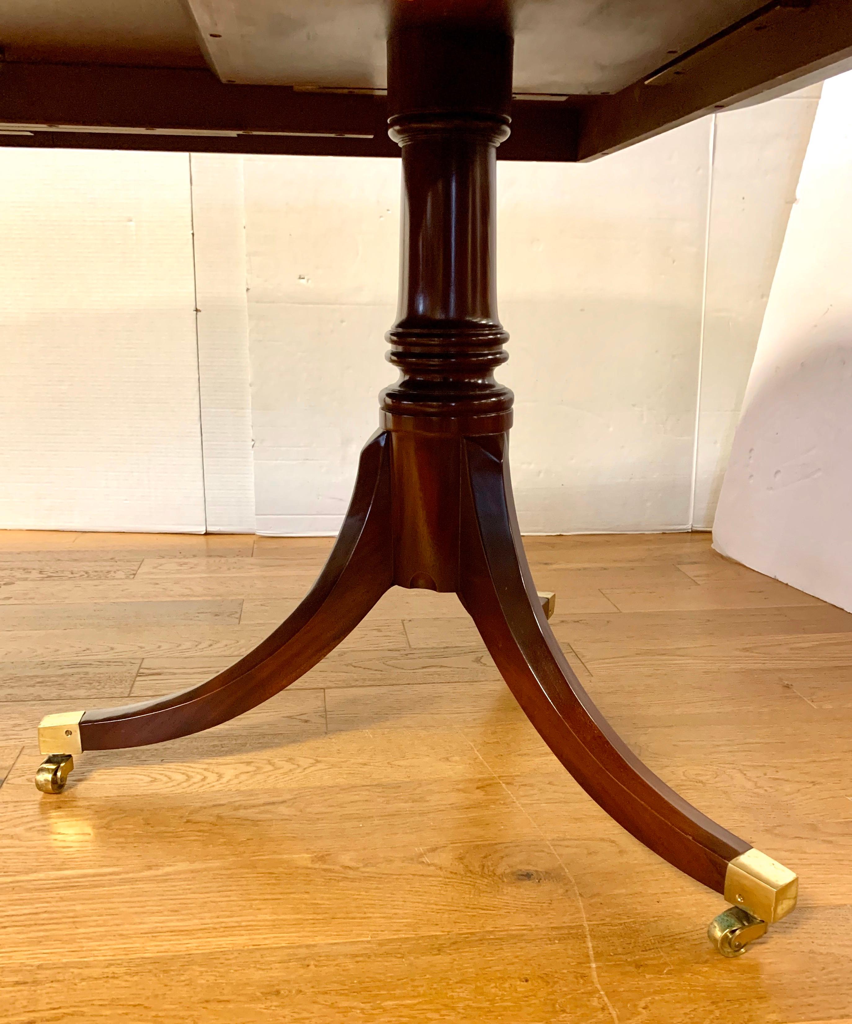 American Baker Furniture Historic Charleston Mahogany Double Pedestal Table