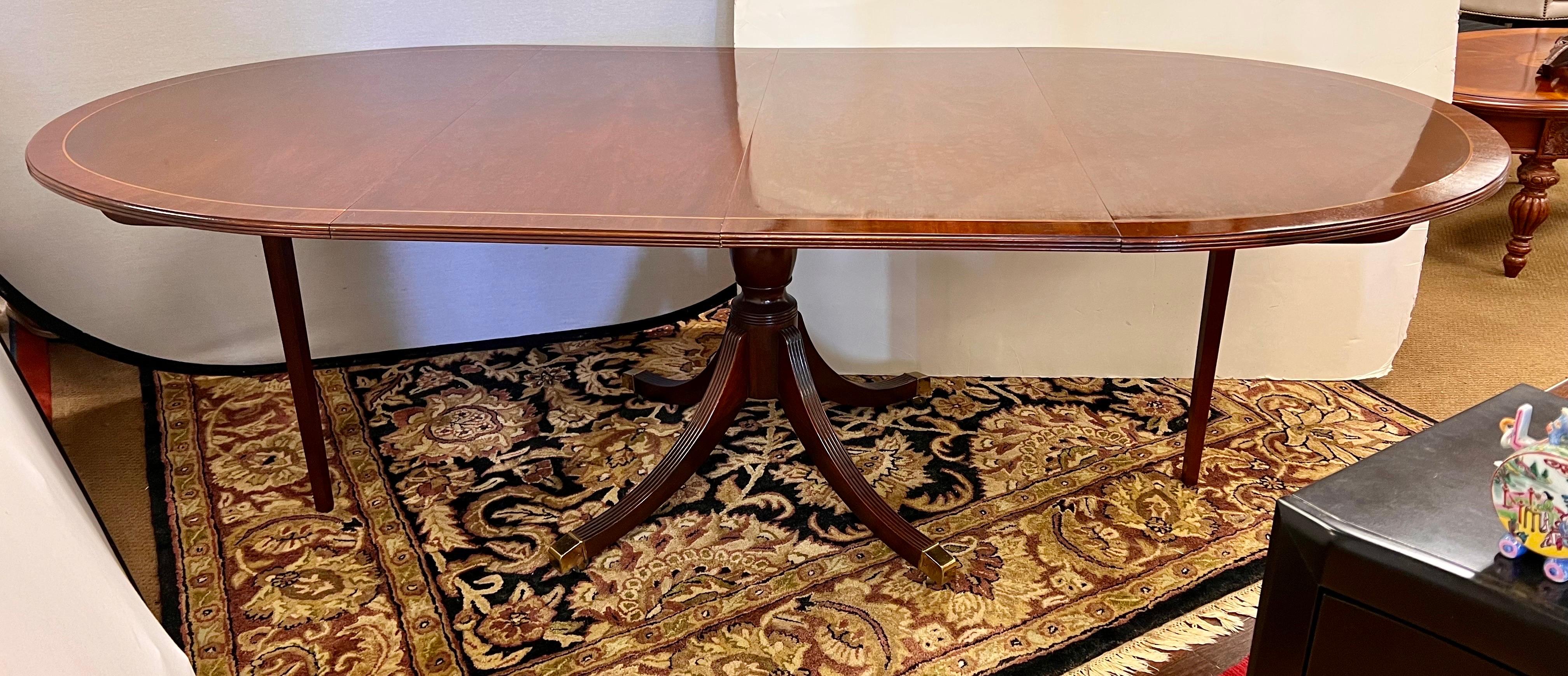 Baker Furniture Historic Charleston Model Mahogany Inlay Round Oval Dining Table 5