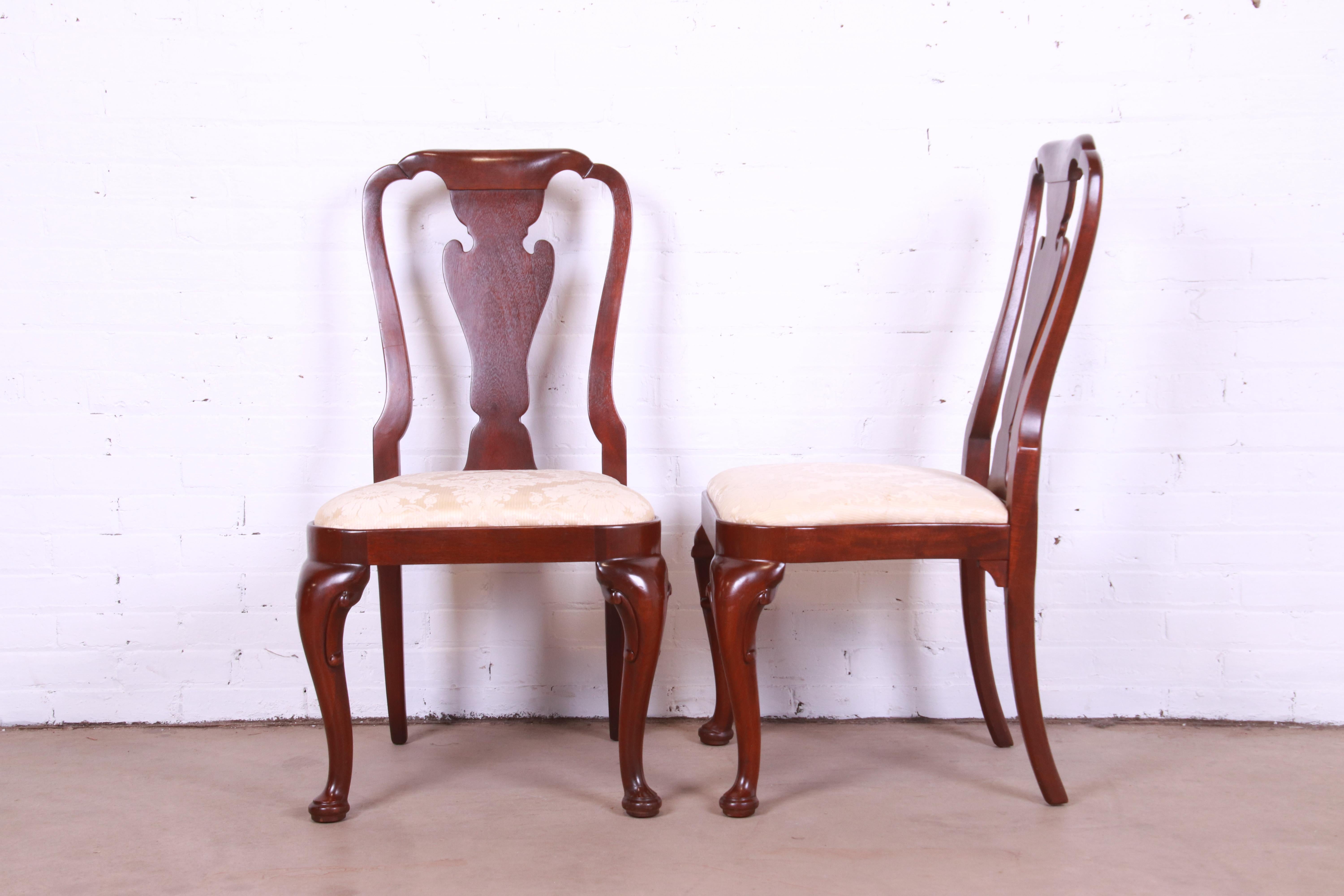 Baker Furniture Historic Charleston Queen Anne Carved Mahogany Dining Chairs 3
