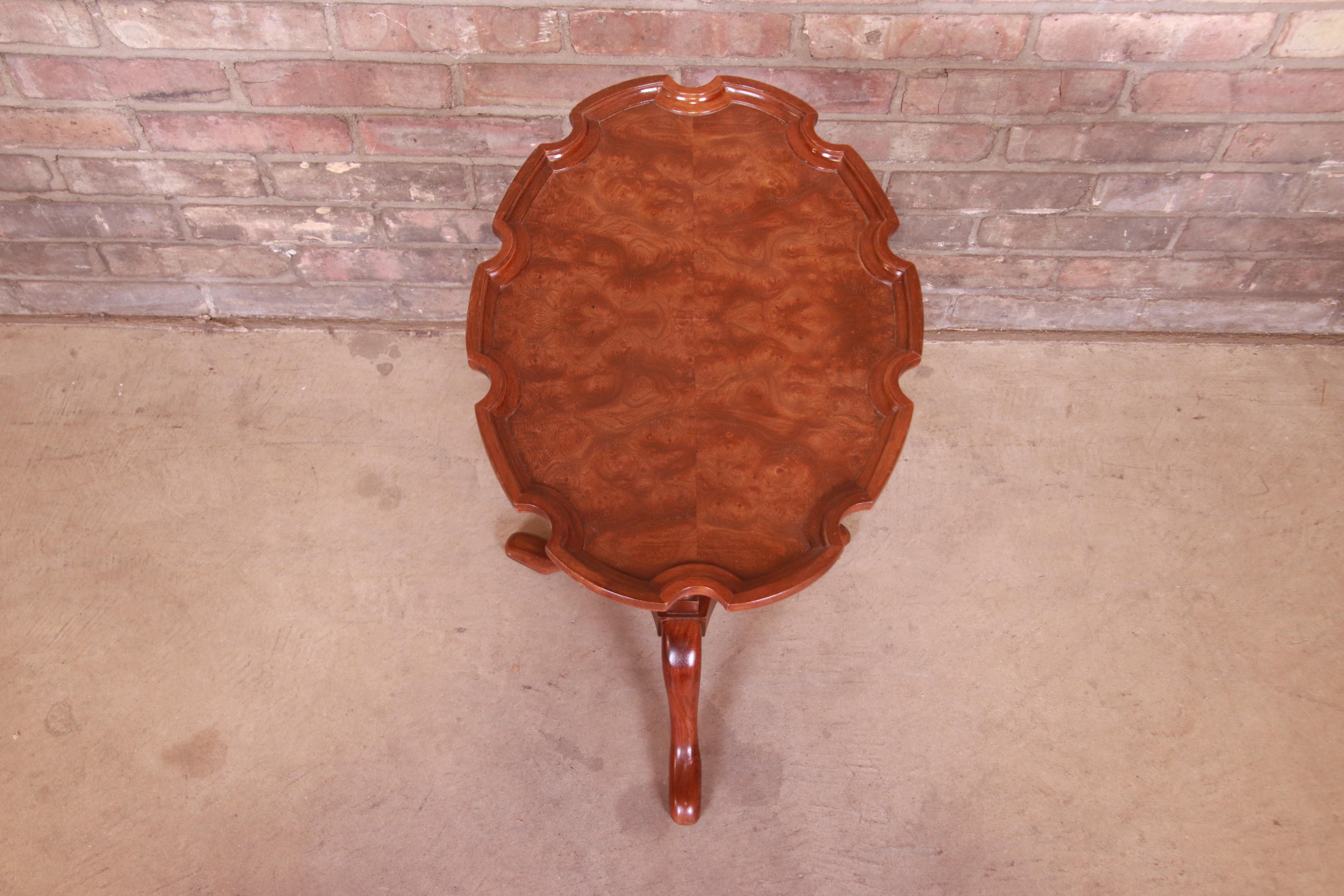 20th Century Baker Furniture Historic Charleston Queen Anne Mahogany and Burl Wood Tea Table