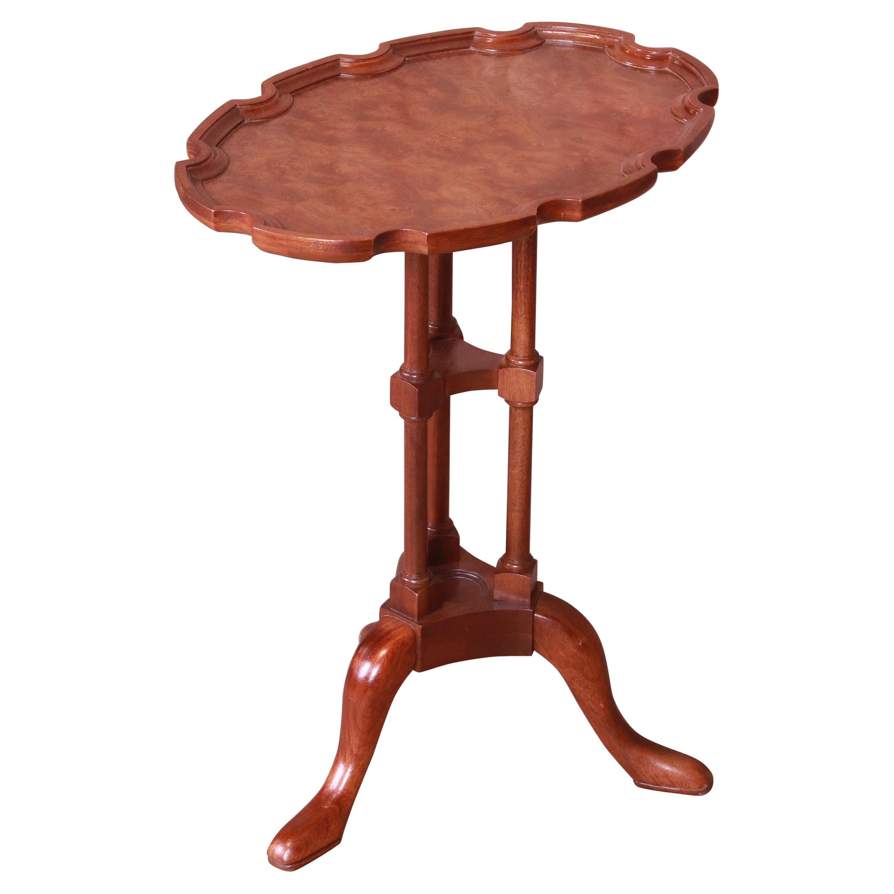 Baker Furniture Historic Charleston Queen Anne Mahogany and Burl Wood Tea Table