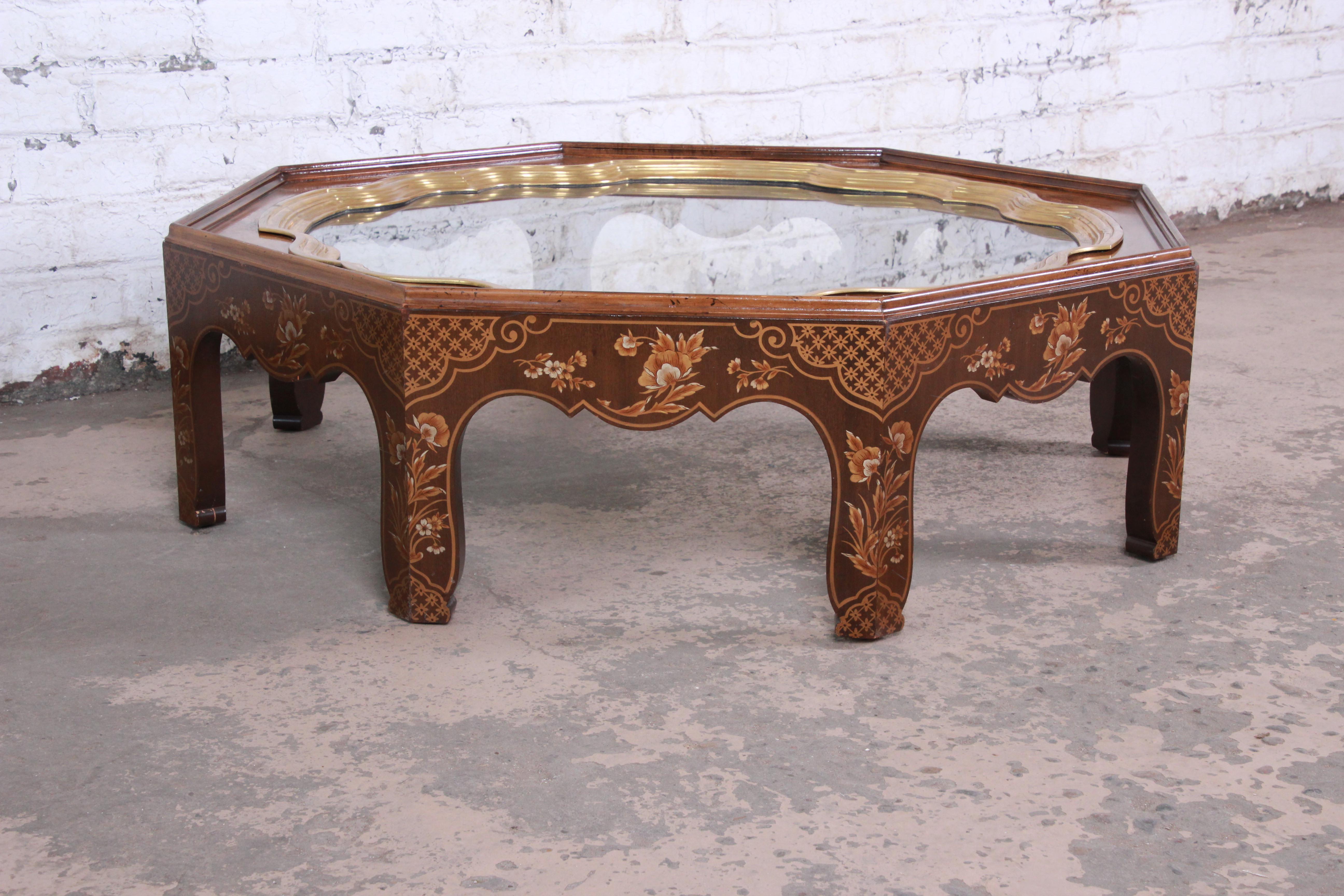 Baker Furniture Hollywood Regency Chinoiserie Octagonal Cocktail Table In Good Condition In South Bend, IN