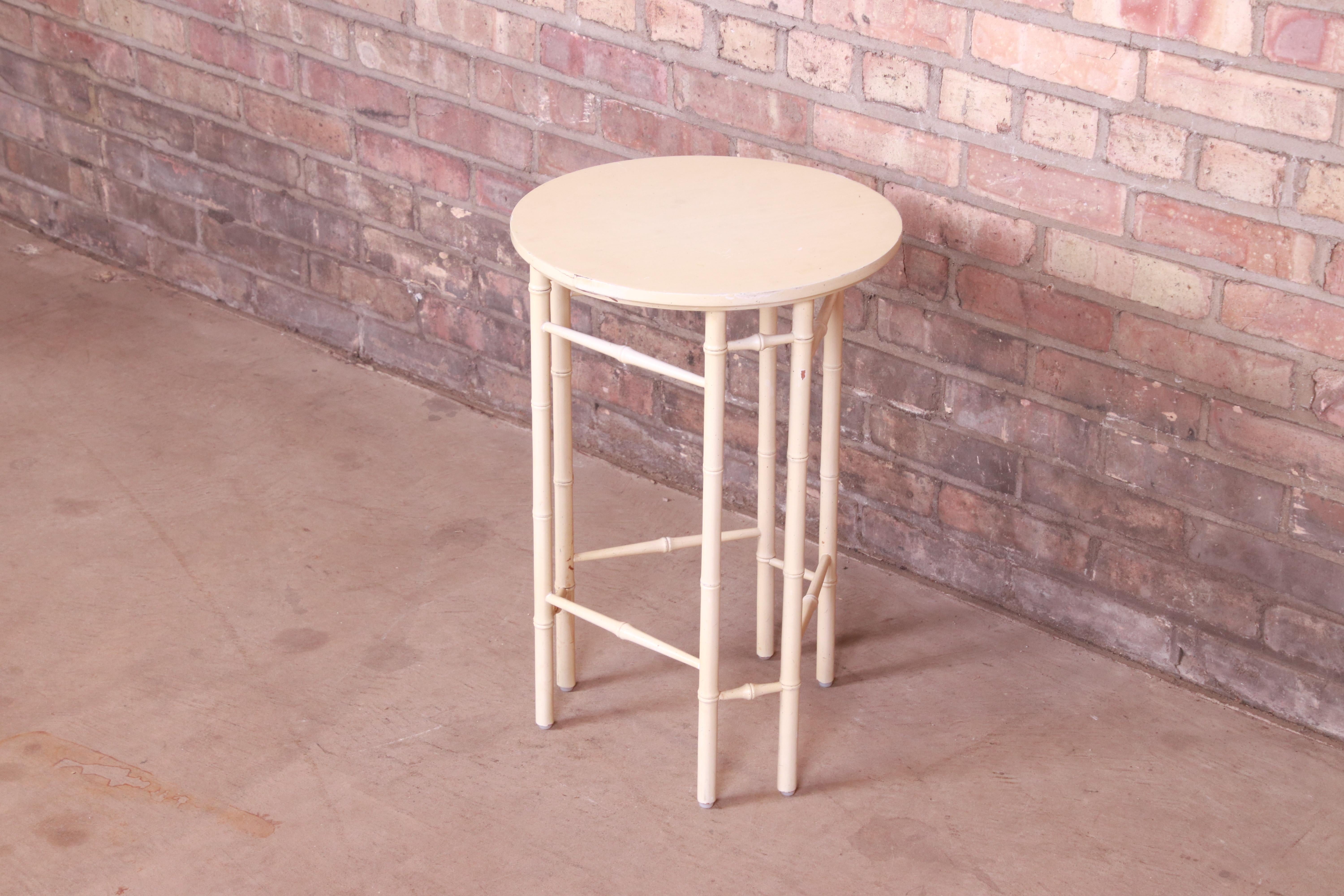 Baker Furniture Hollywood Regency Faux Bamboo Cream Lacquered Side Table, 1960s 4