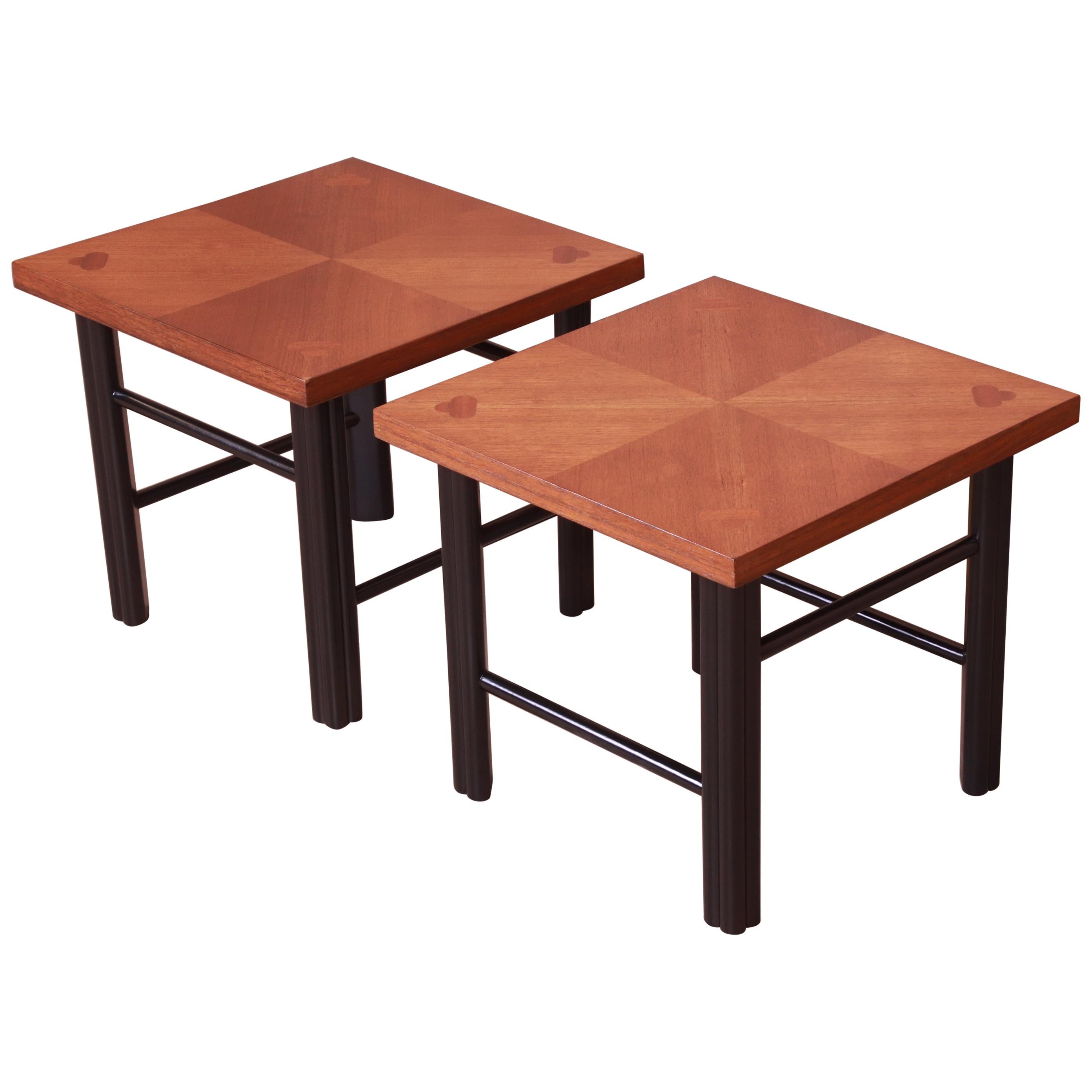 Baker Furniture Hollywood Regency Walnut and Black Lacquer End Tables, 1960s For Sale