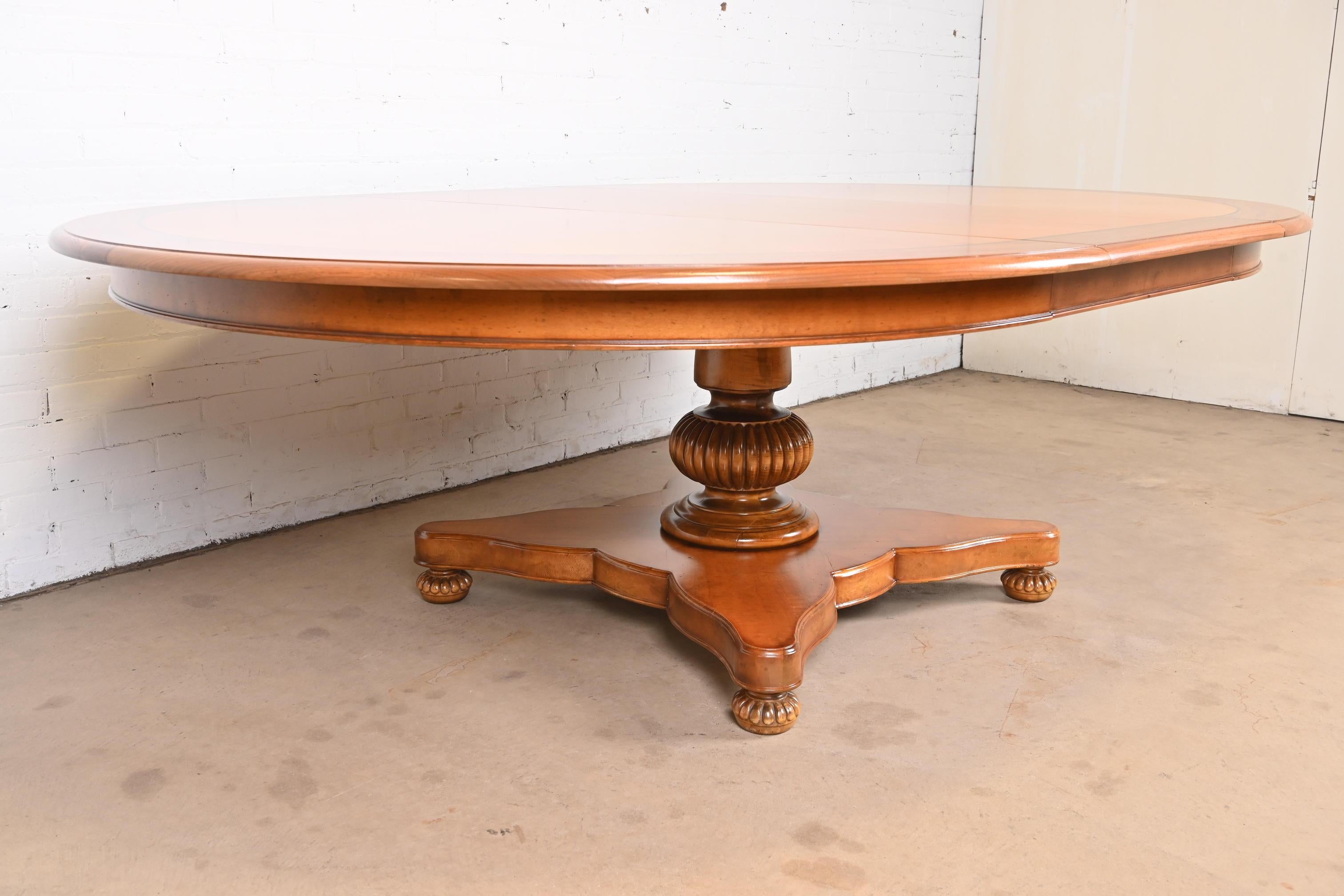 Baker Furniture Italian Provincial Pedestal Extension Dining Table, Refinished For Sale 9