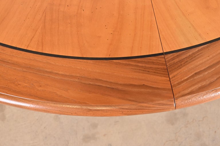 Baker Furniture Italian Provincial Pedestal Extension Dining Table, Refinished For Sale at 1stDibs