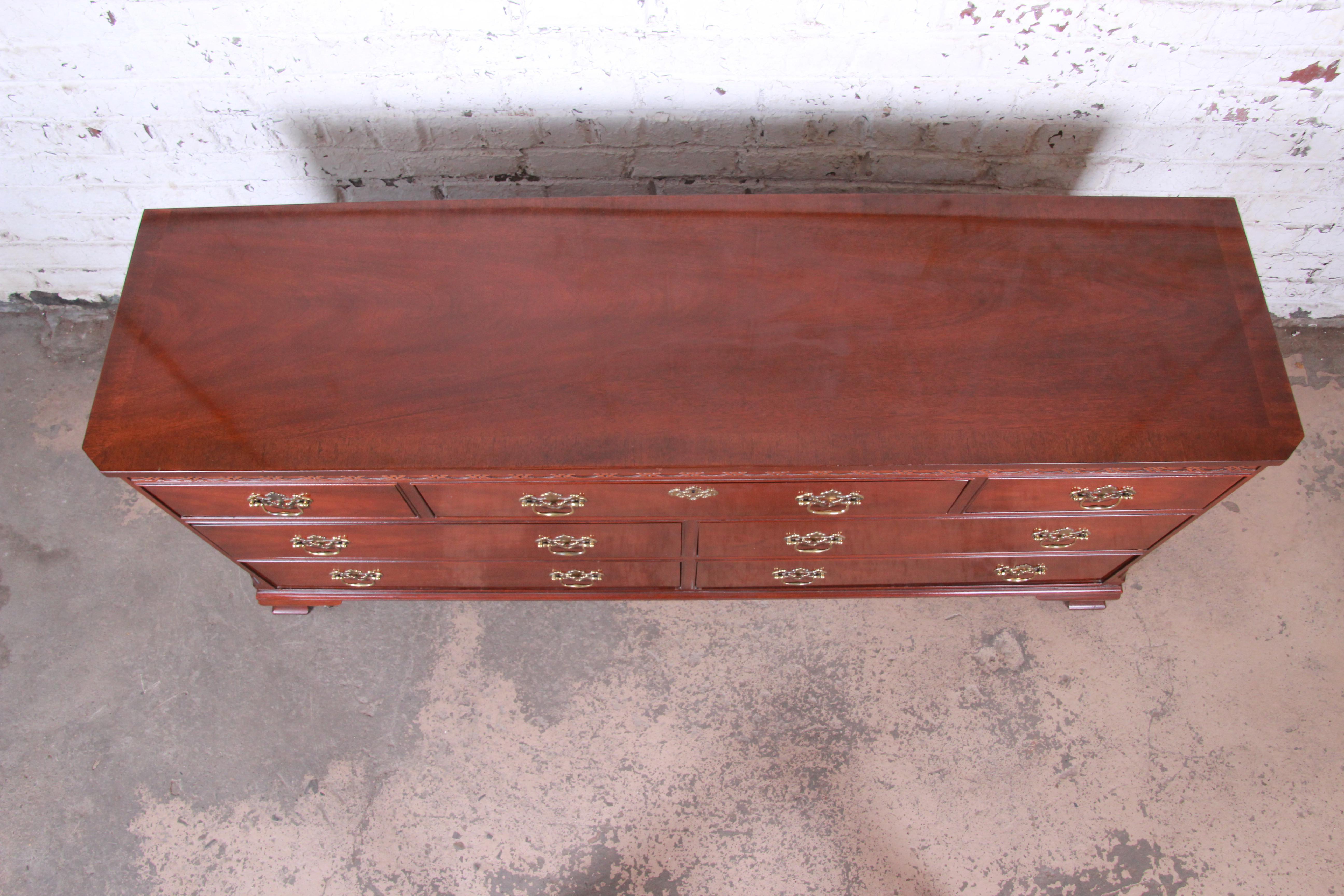 Baker Furniture Mahogany Chippendale Style Long Dresser In Good Condition In South Bend, IN