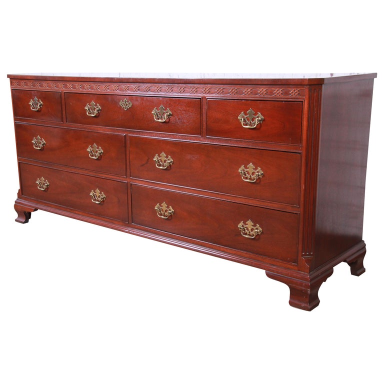 Baker Furniture Mahogany Chippendale Style Long Dresser For Sale