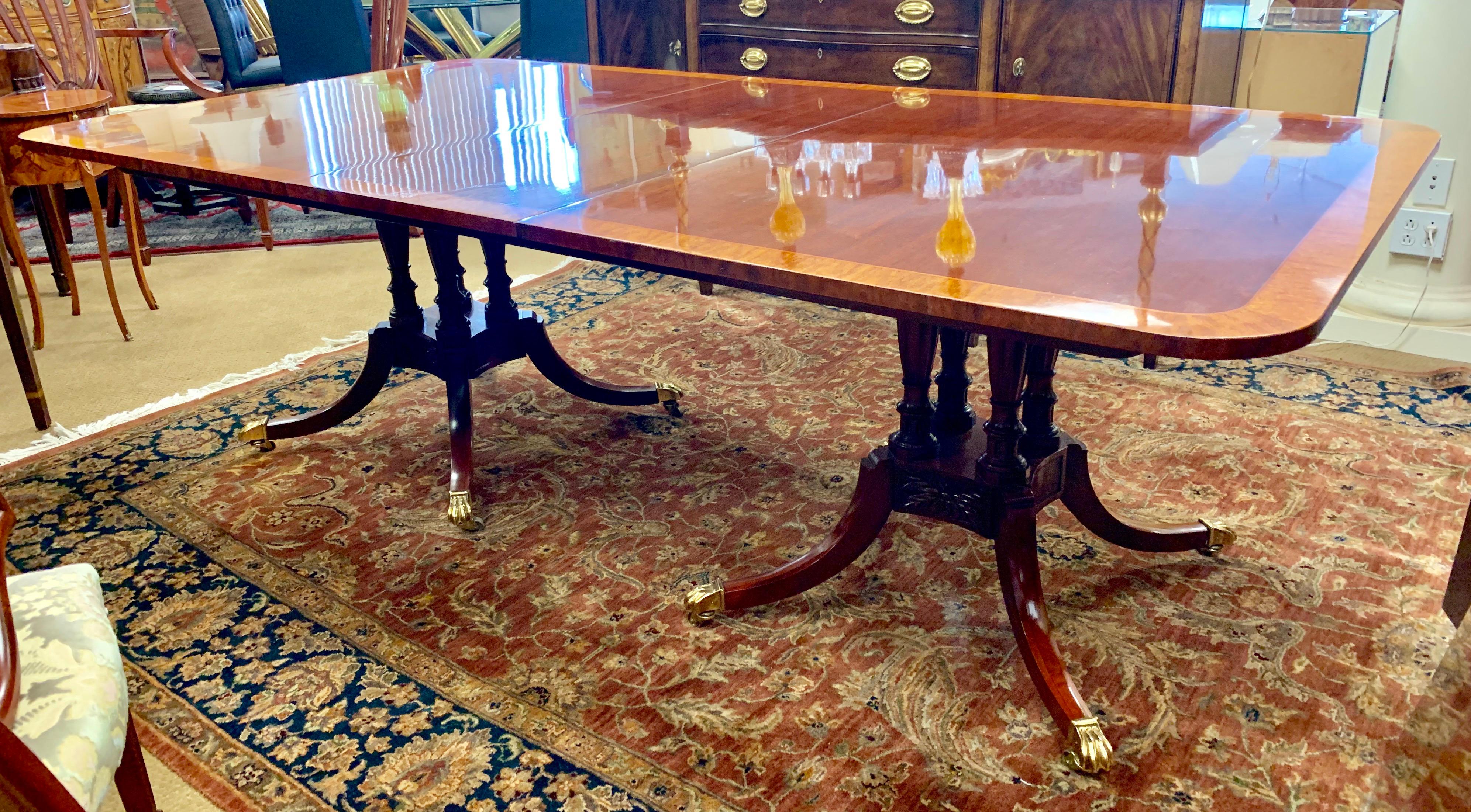 Baker Furniture Mahogany Double Pedestal Dining Table In Good Condition In West Hartford, CT